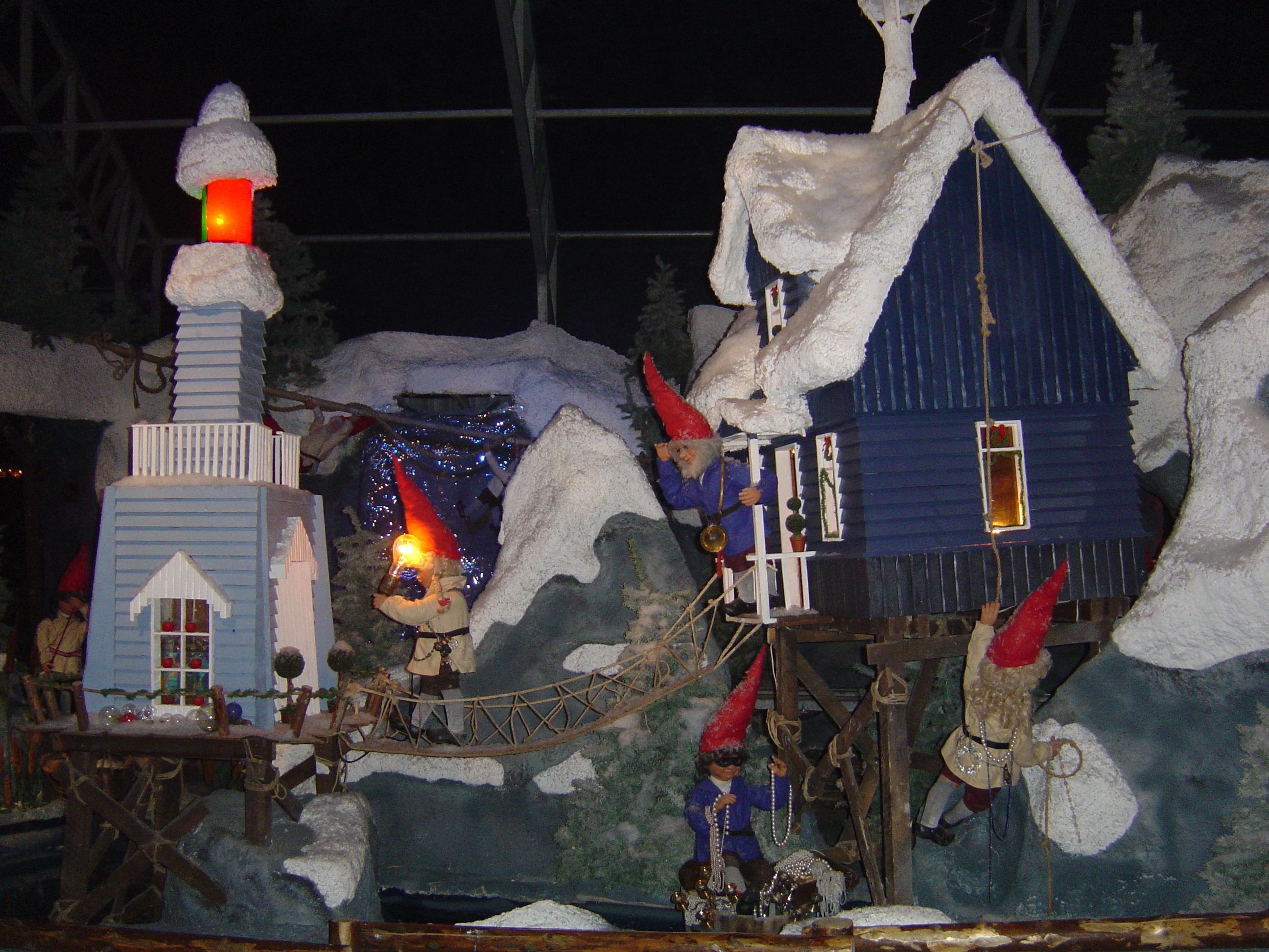 รูปถ่าย เดนมาร์ก(Denmark) โคเปนเฮเกน(Copenhagen) สวนสาธารณะทิโวลี(Tivoli Park) 2004-11 21