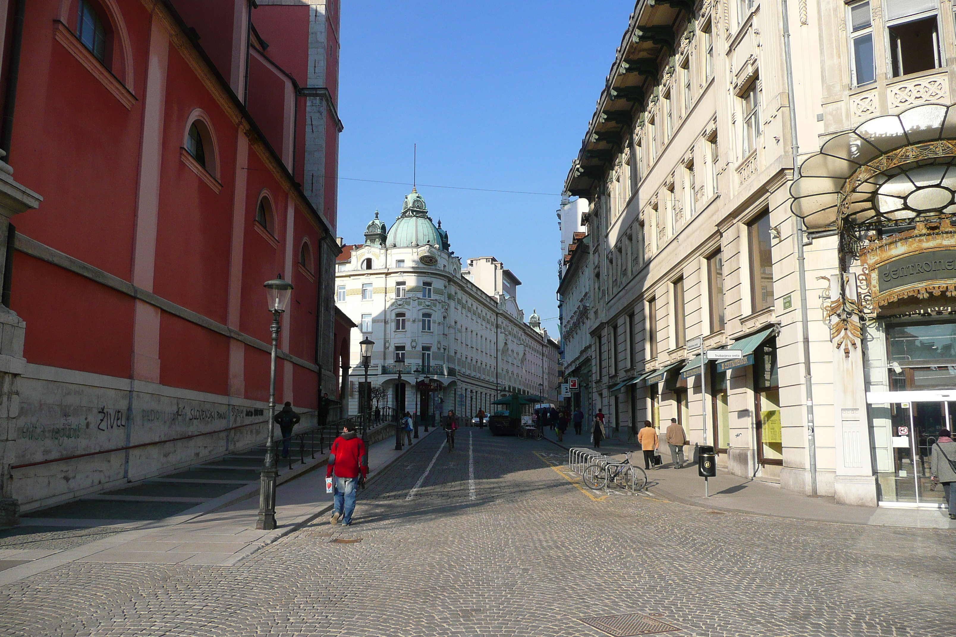 รูปถ่าย สโลวีเนีย(Slovenia) ลีอูบลีอานา(Ljubljana) เมืองเก่า(Historic Centre) 2008-01 75