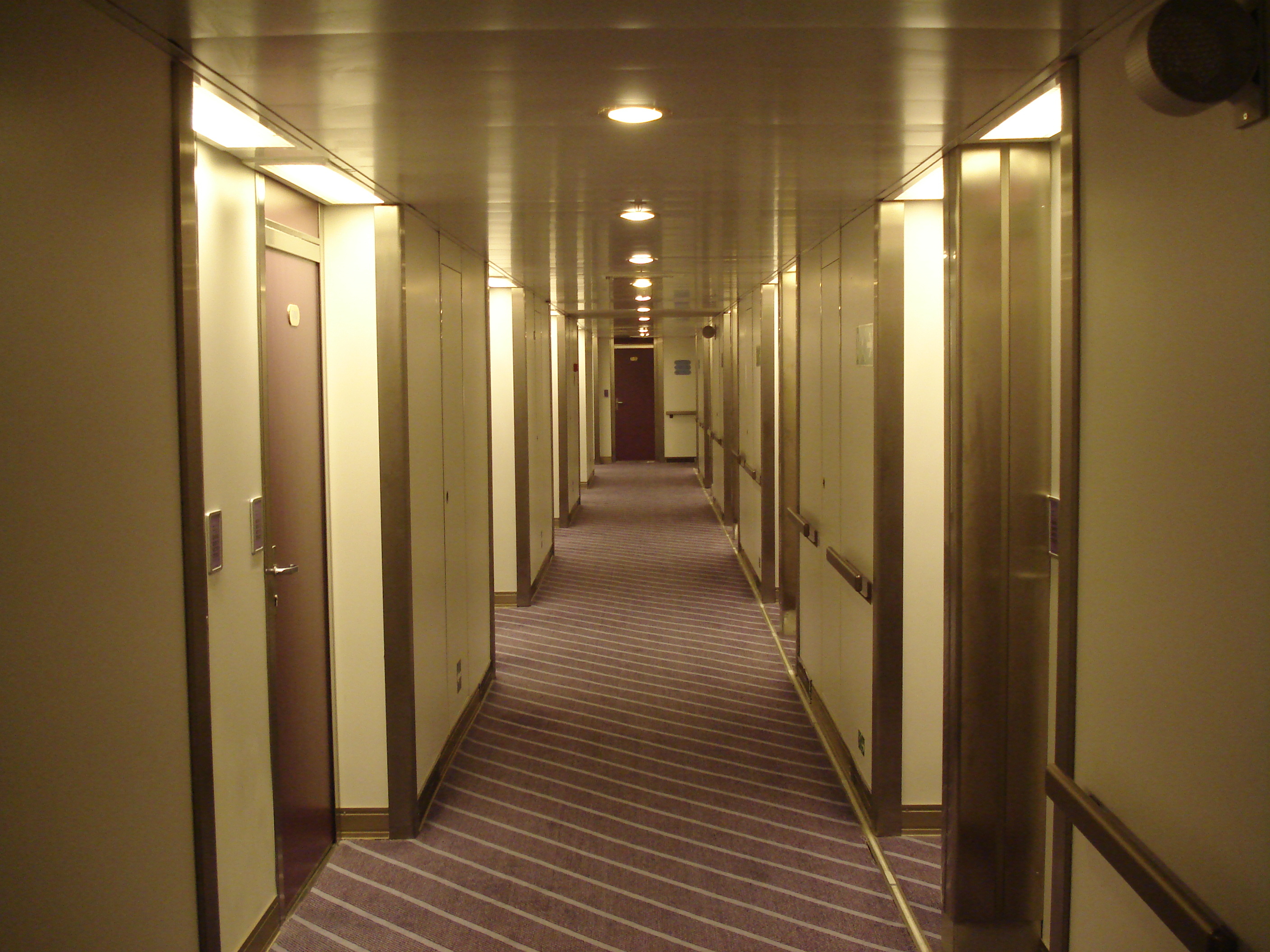 รูปถ่าย ฝรั่งเศส(France) คอร์สิคา(Corsica) เรือเฟอร์รีคอร์ซิกา(Corsica Ferries) 2006-09 48