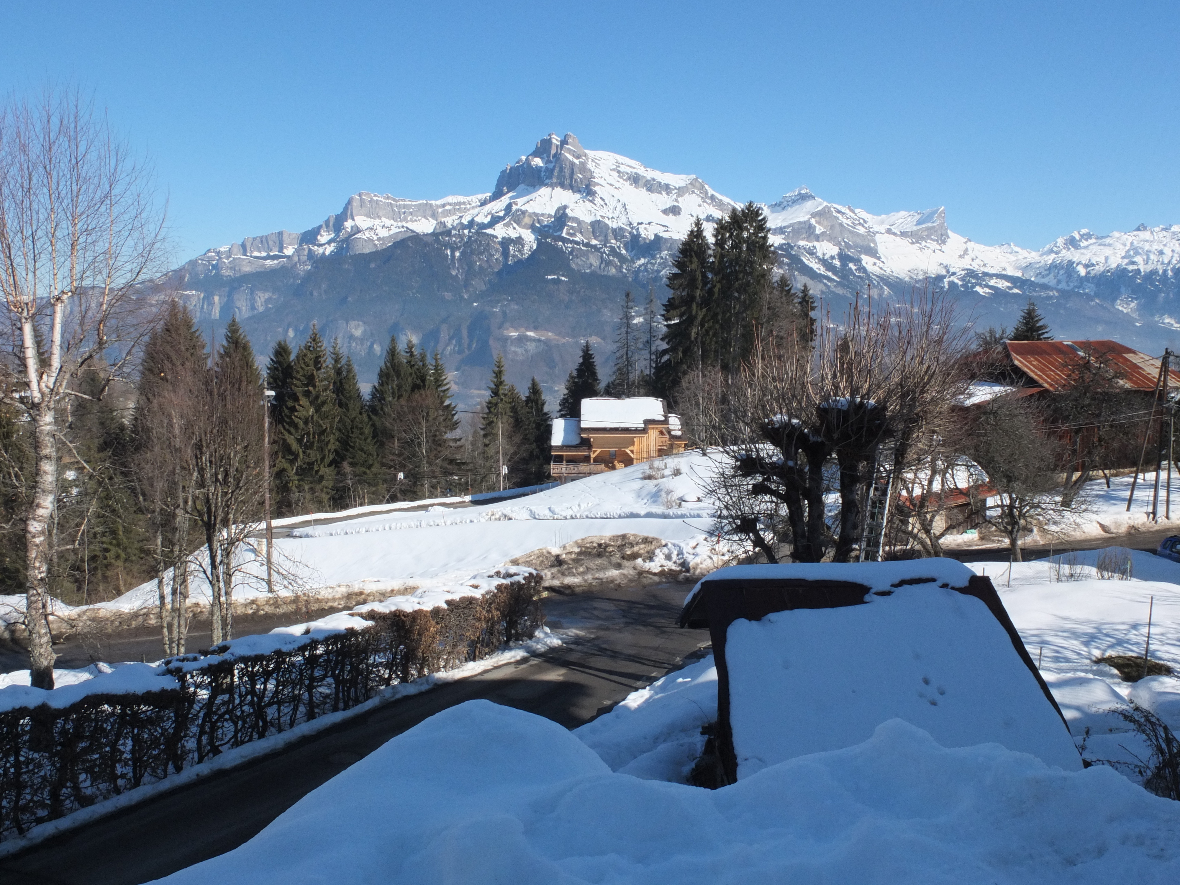 รูปถ่าย ฝรั่งเศส(France) ก็องบลู(Combloux) 2012-02 96