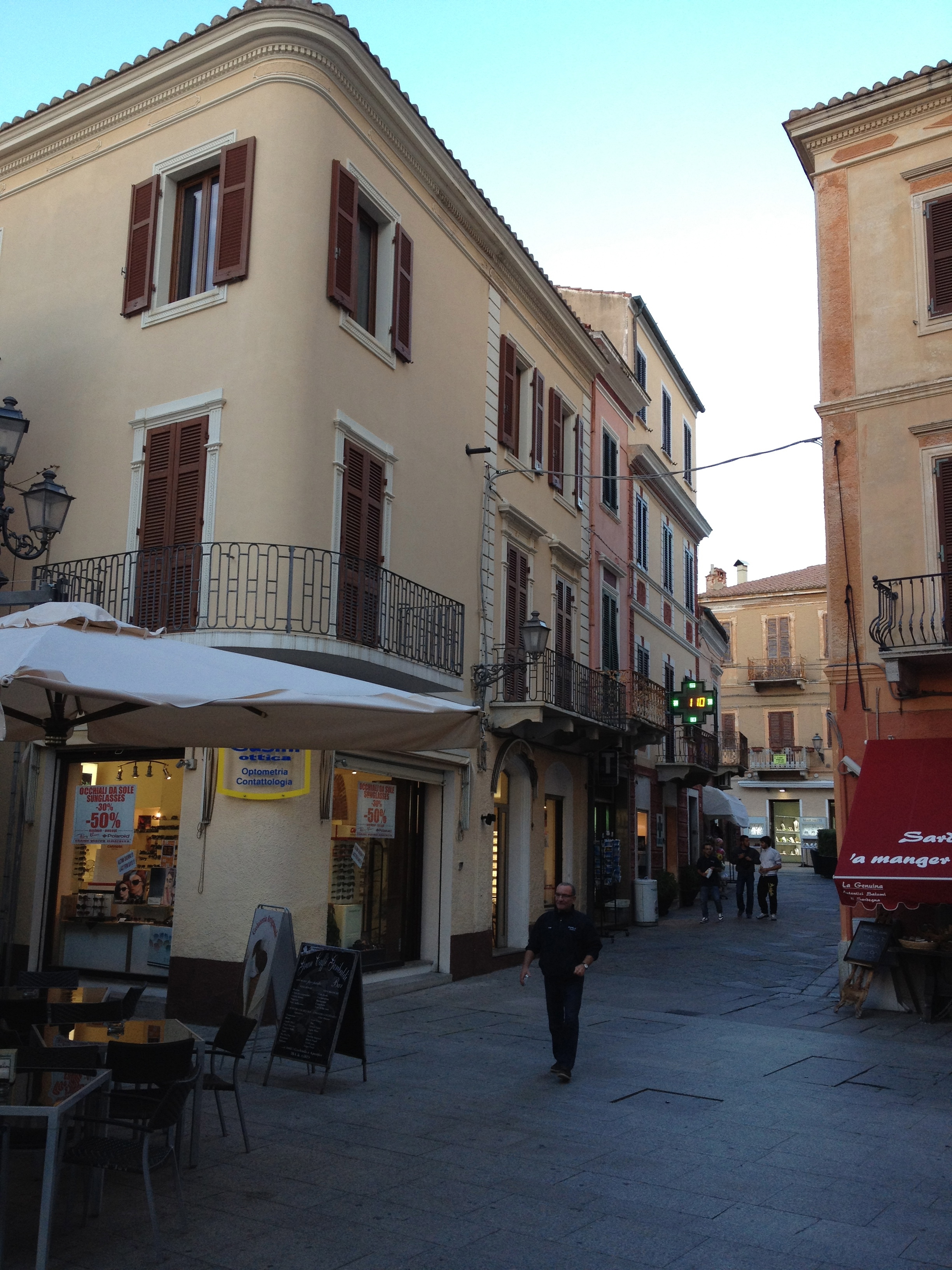รูปถ่าย อิตาลี(Italy) ลามัดดาเลนา(La Maddalena) 2012-09 50