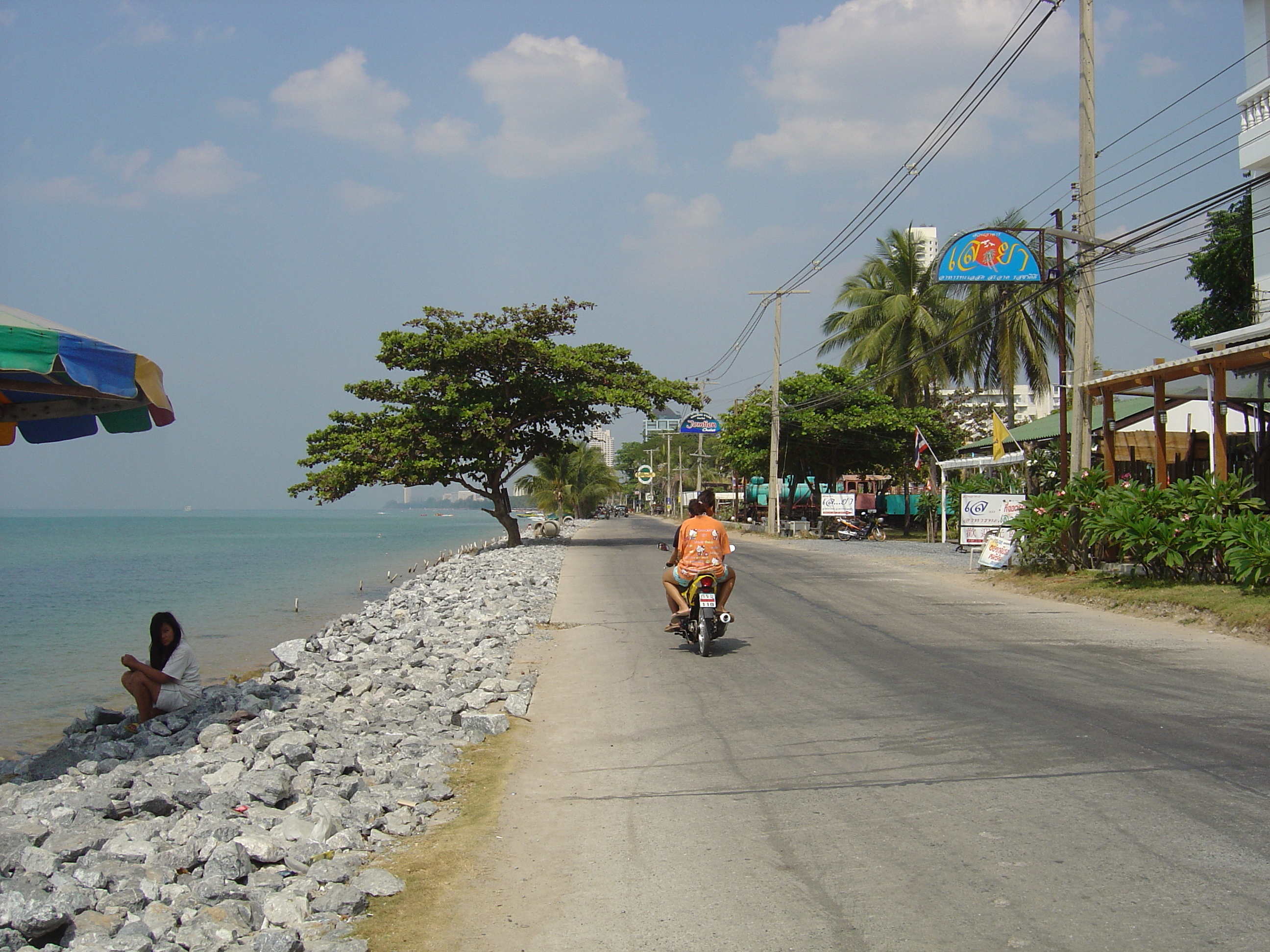 รูปถ่าย ไทย(Thailand) หาดจอมเทียน(Jomtien Beach) 2005-01 98