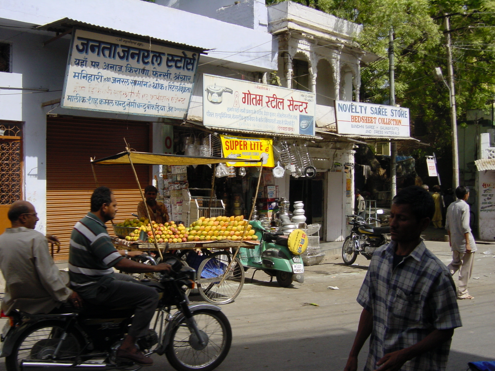 รูปถ่าย อินเดีย(India) อูไดปูร์(Udaipur) 2003-05 168