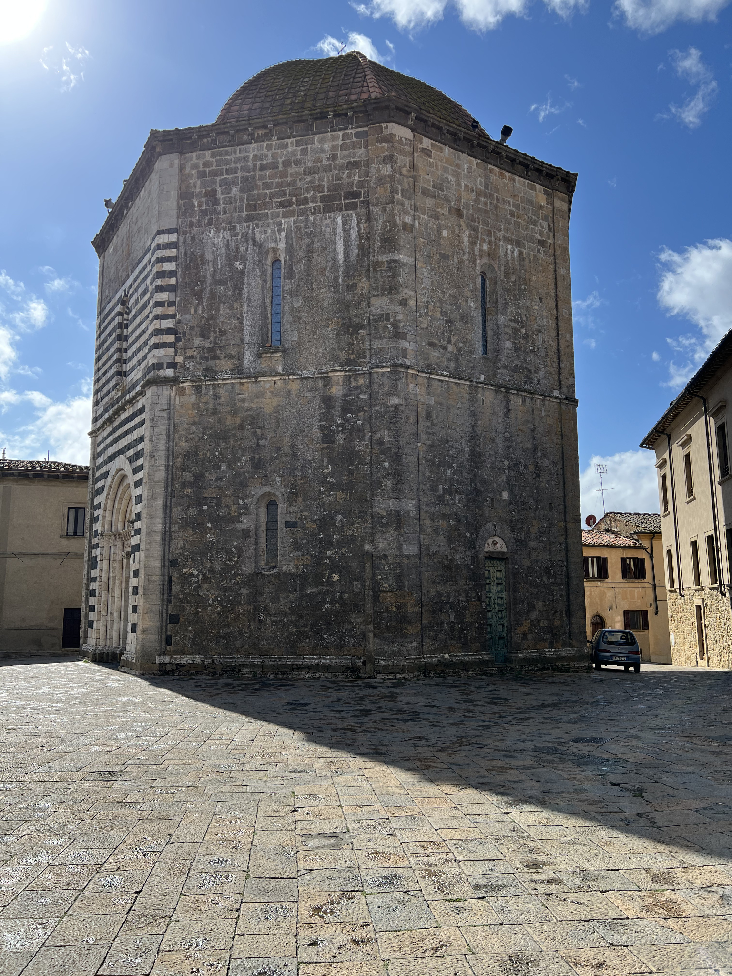 รูปถ่าย อิตาลี(Italy) วอลแตร์รา(Volterra) 2021-09 11
