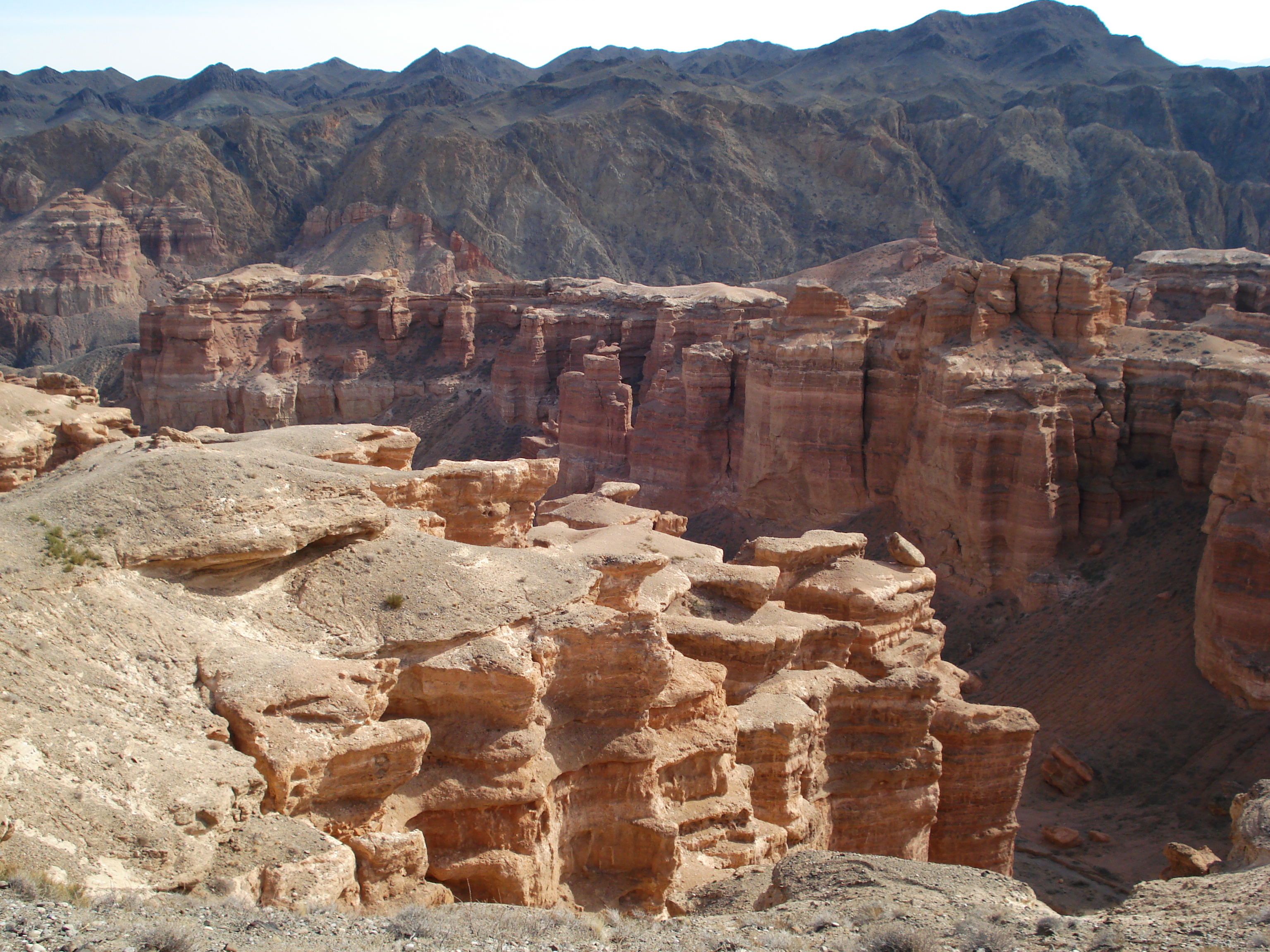 รูปถ่าย คาซัคสถาน(Kazakhstan) หุบผาชารึน(Charyn Canyon) 2007-03 187