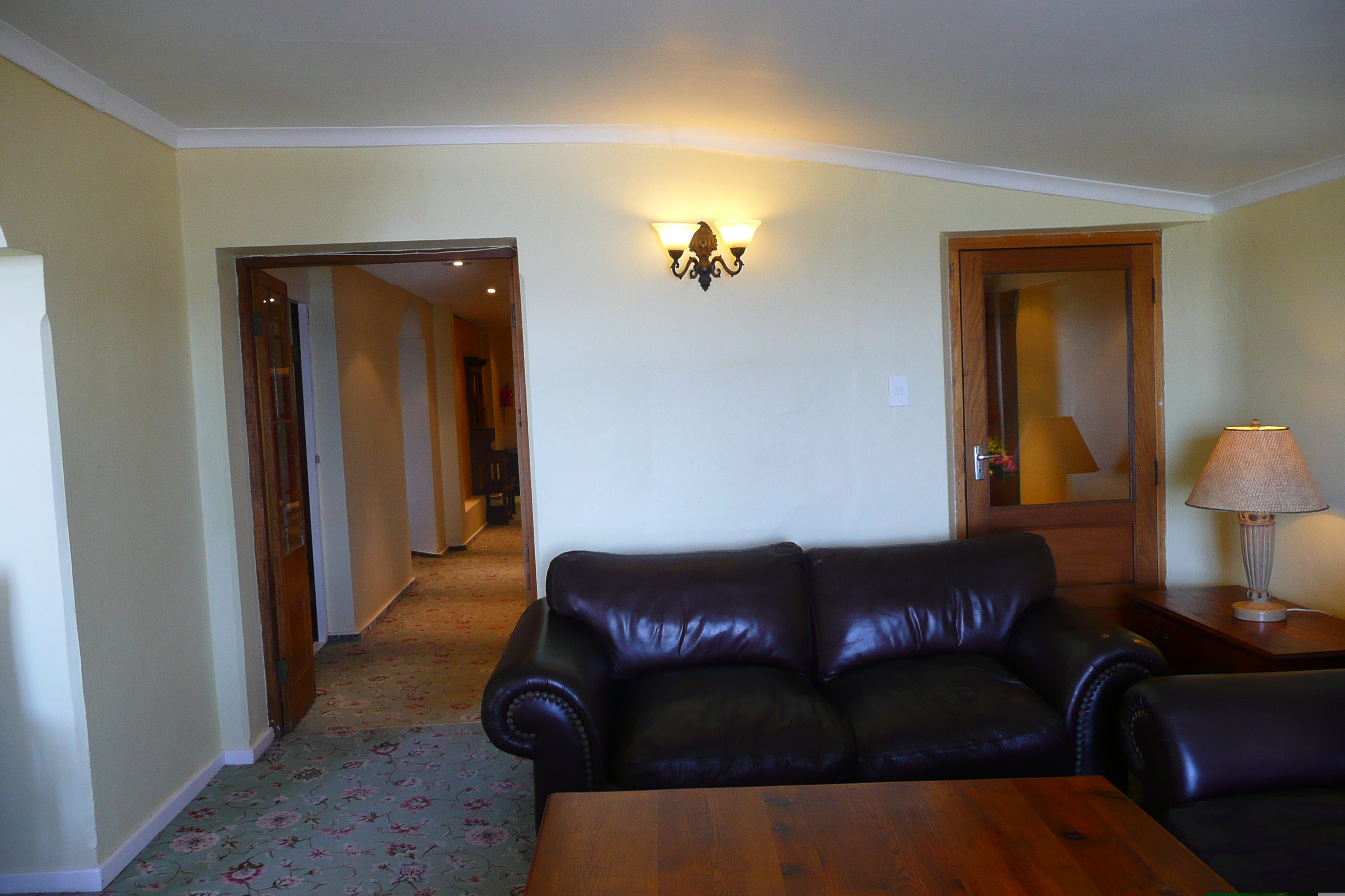 รูปถ่าย แอฟริกาใต้(South Africa) เฮอร์มานัส(Harmanus) โรงแรมวินด์เซอร์(Windsor Hotel) 2008-09 10