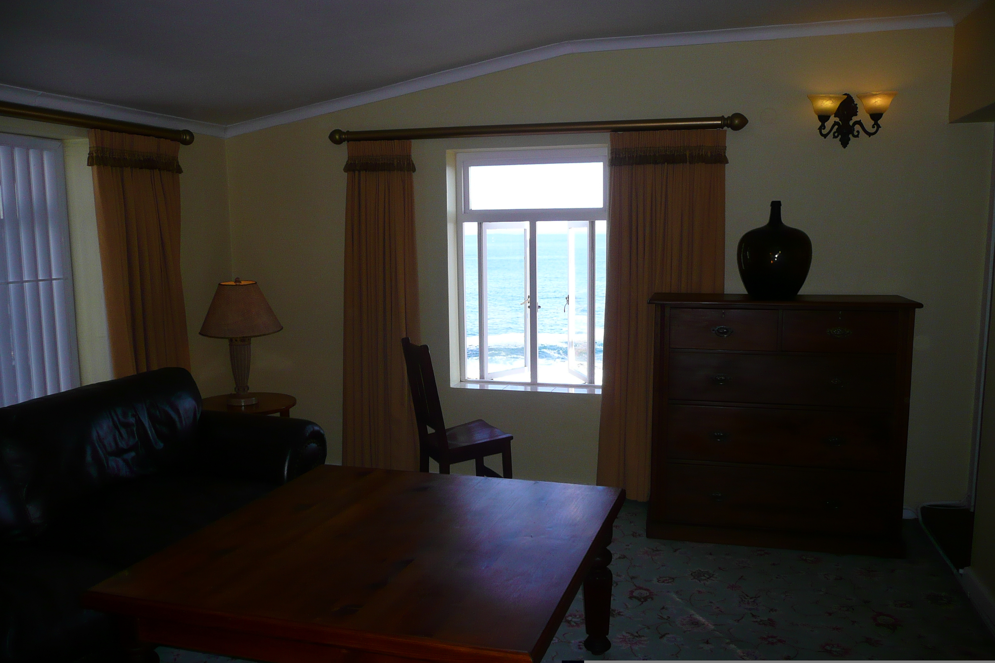 รูปถ่าย แอฟริกาใต้(South Africa) เฮอร์มานัส(Harmanus) โรงแรมวินด์เซอร์(Windsor Hotel) 2008-09 8