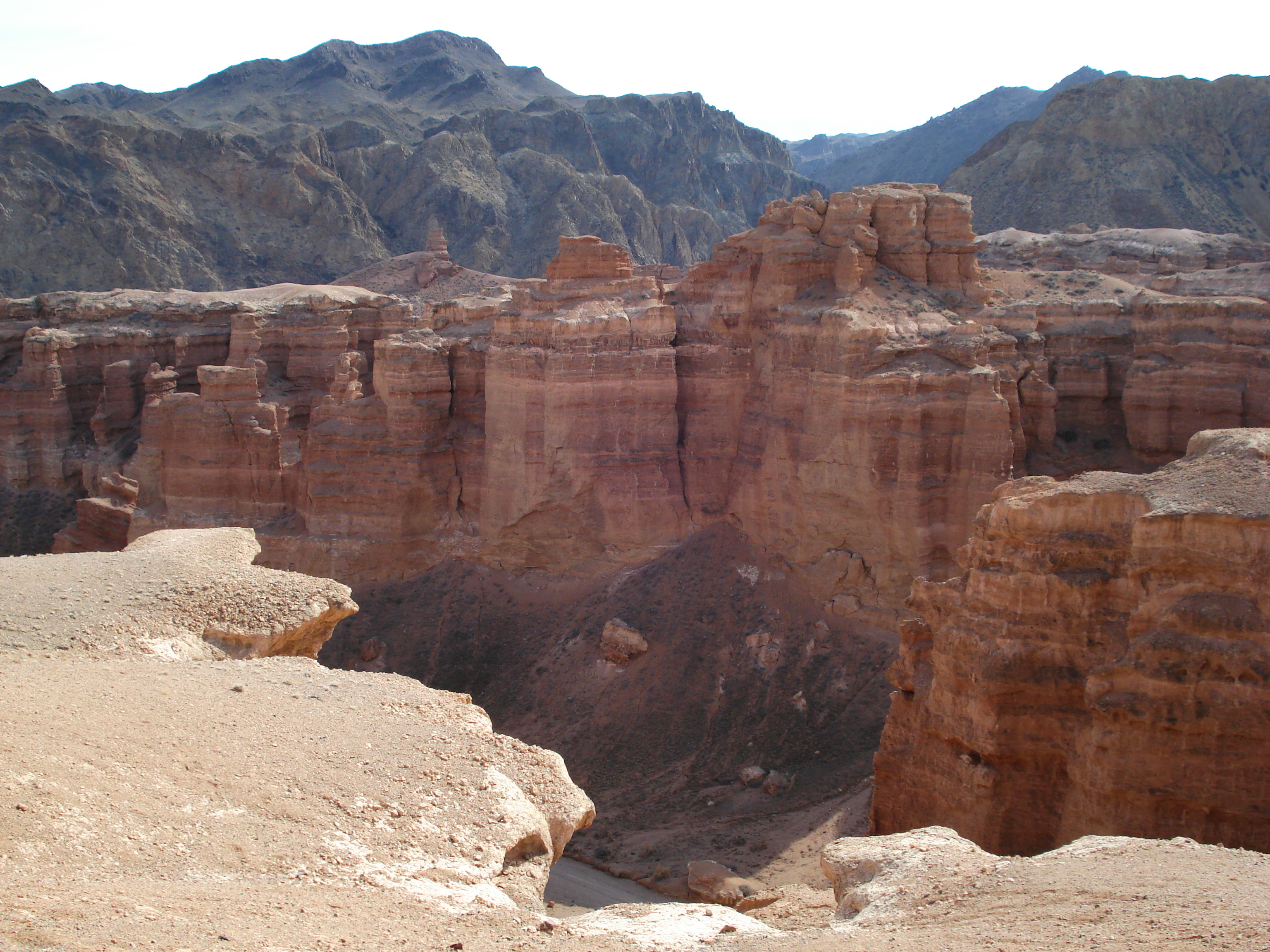 รูปถ่าย คาซัคสถาน(Kazakhstan) หุบผาชารึน(Charyn Canyon) 2007-03 41