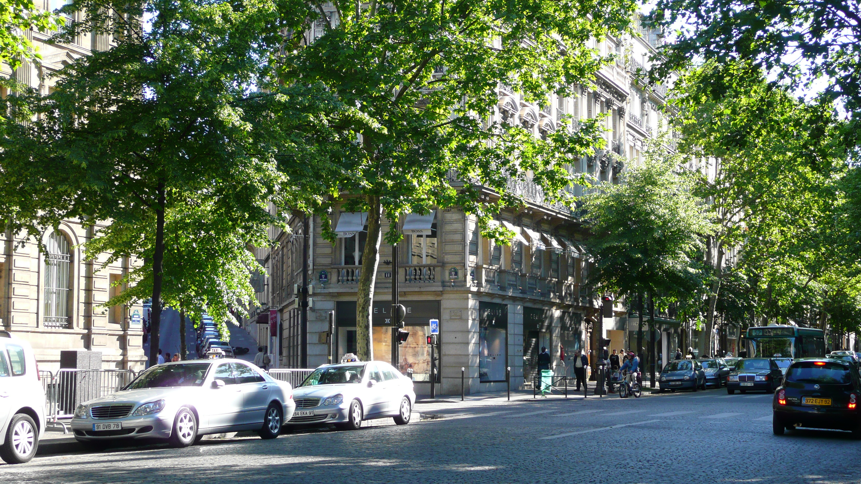 รูปถ่าย ฝรั่งเศส(France) ปารีส(Paris) ประตูชัย(Etoile and Arc de Triomphe) 2007-05 87