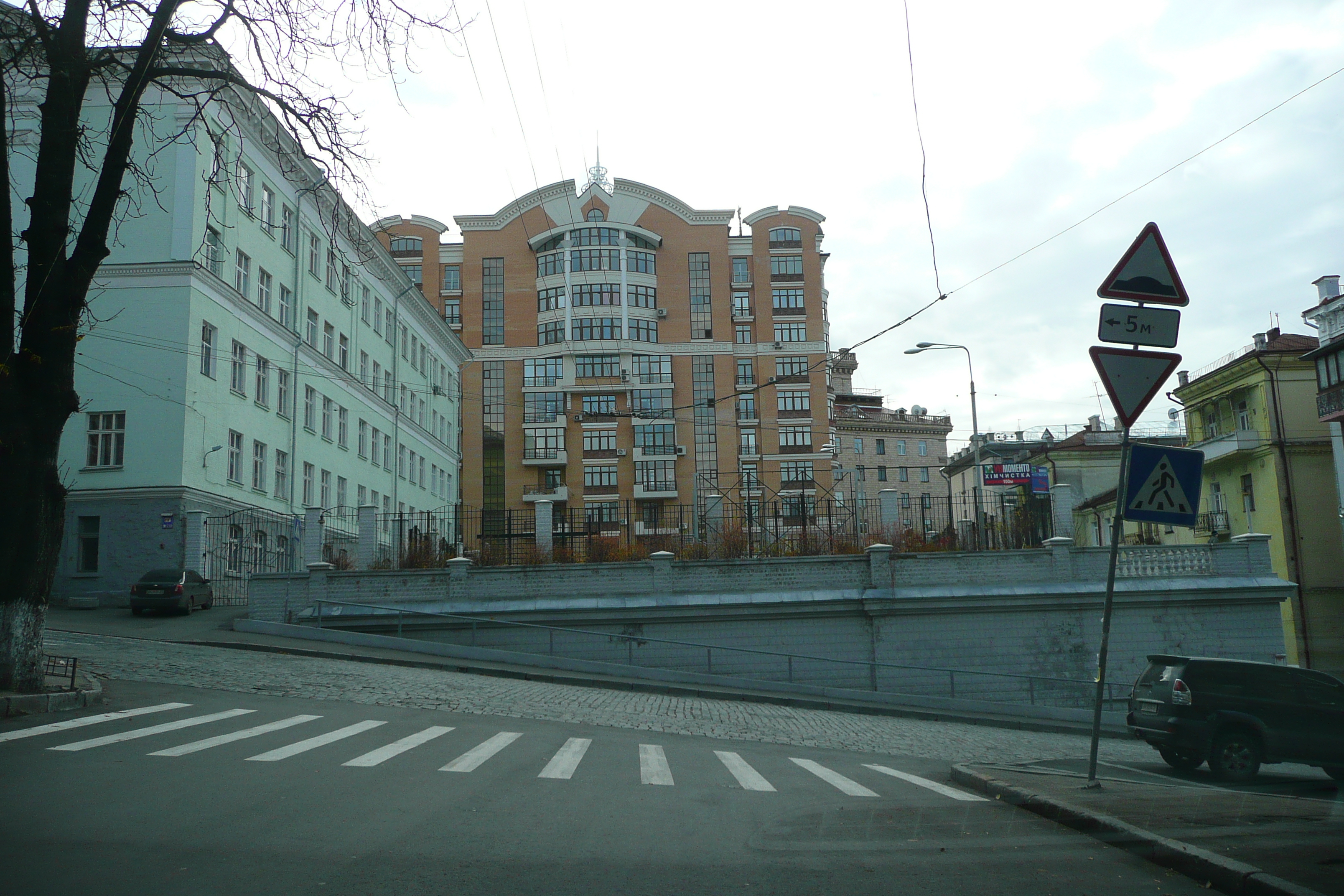รูปถ่าย ยูเครน(Ukraine) เคียฟ(Kiev) ลีปกี้(Lypky) 2007-11 13