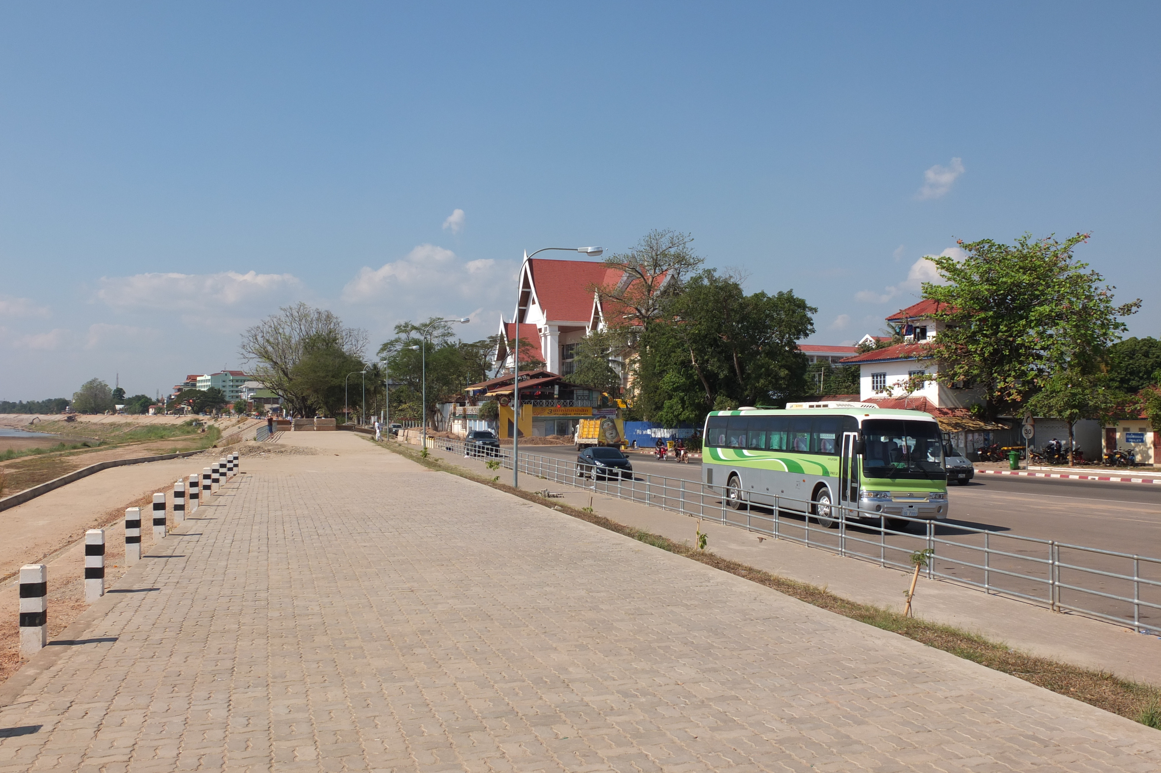 รูปถ่าย ลาว(Laos) เวียงจันทน์(Vientiane) 2012-12 116