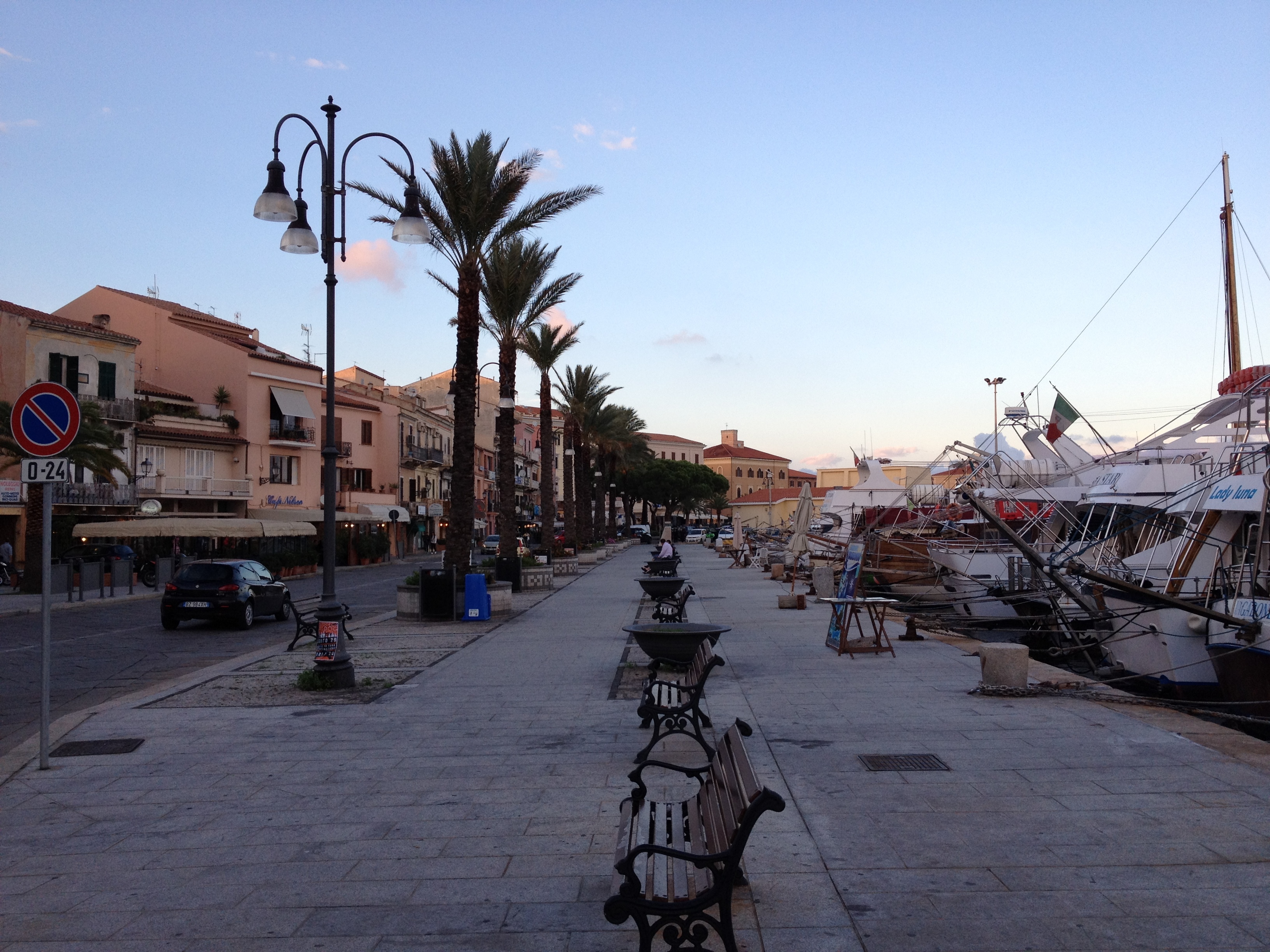 รูปถ่าย อิตาลี(Italy) ลามัดดาเลนา(La Maddalena) 2012-09 83