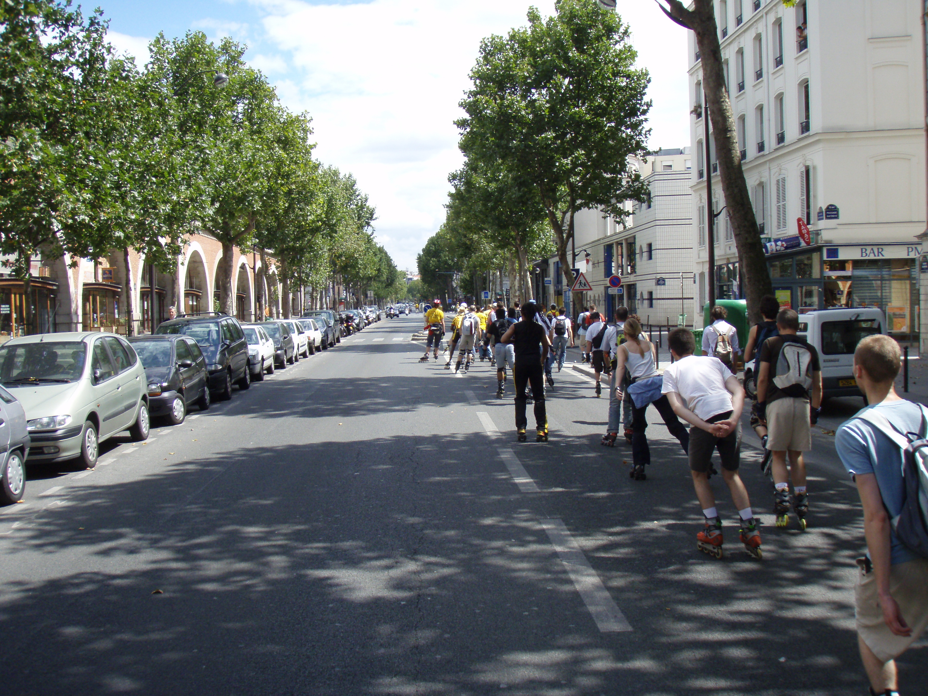 รูปถ่าย ฝรั่งเศส(France) ปารีส(Paris) เล่นสเก็ตในปารีส(Randonnee Roller et Coquillages) 2007-07 0
