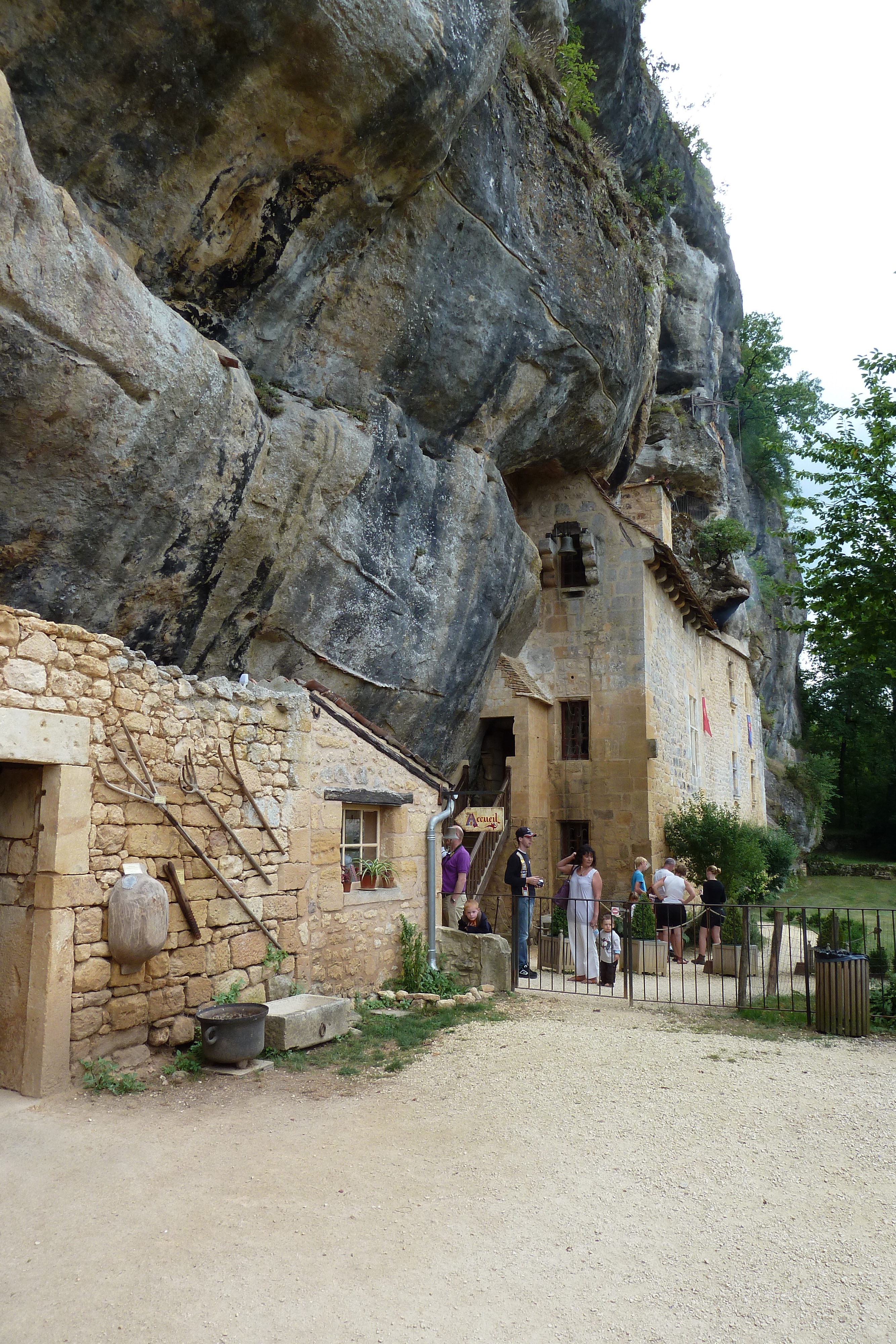 รูปถ่าย ฝรั่งเศส(France) บ้านป้อมเดอเรญัก(Maison Forte de Reignac) 2010-08 87
