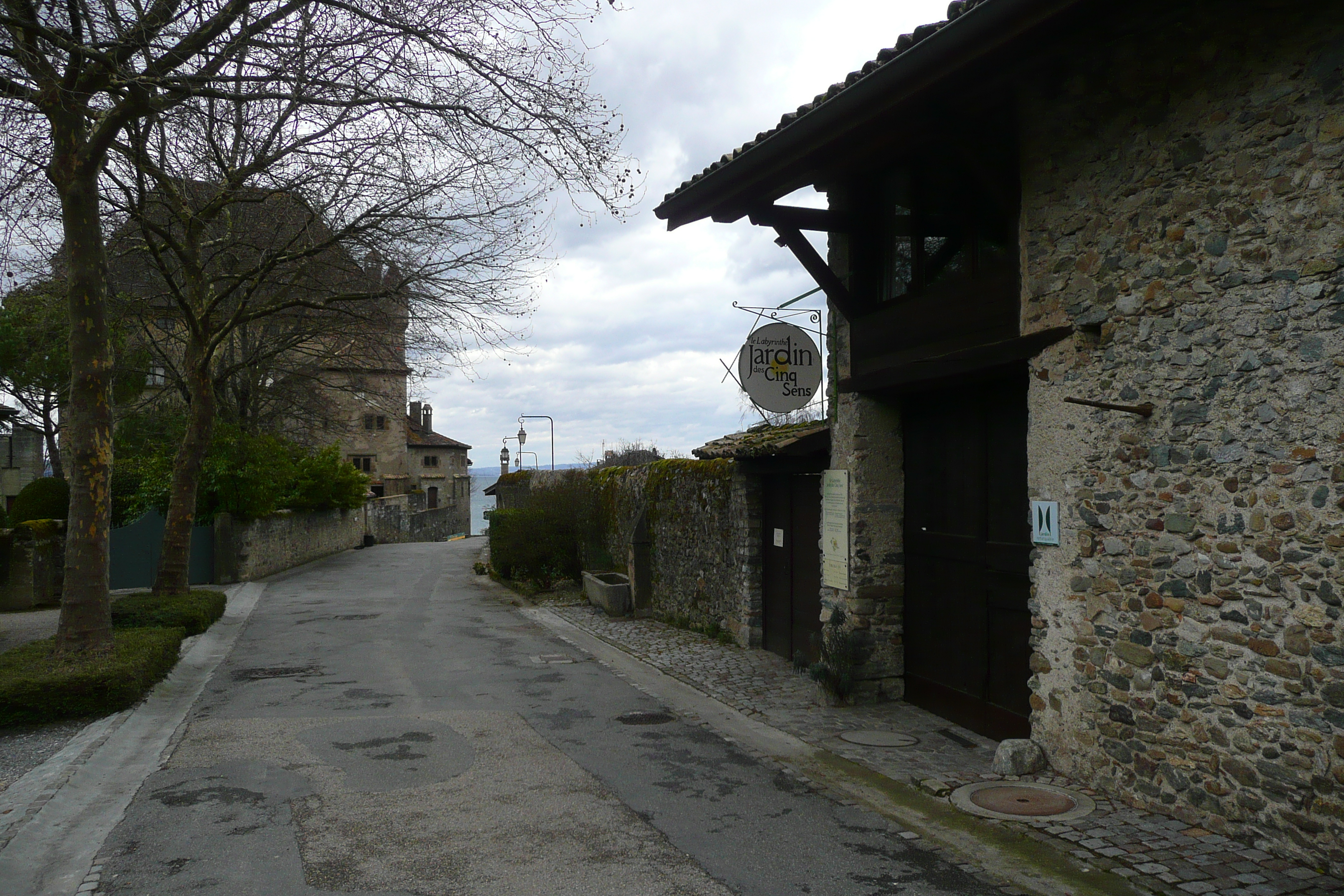 รูปถ่าย ฝรั่งเศส(France) อีวัวเรอ(Yvoire) 2010-02 34