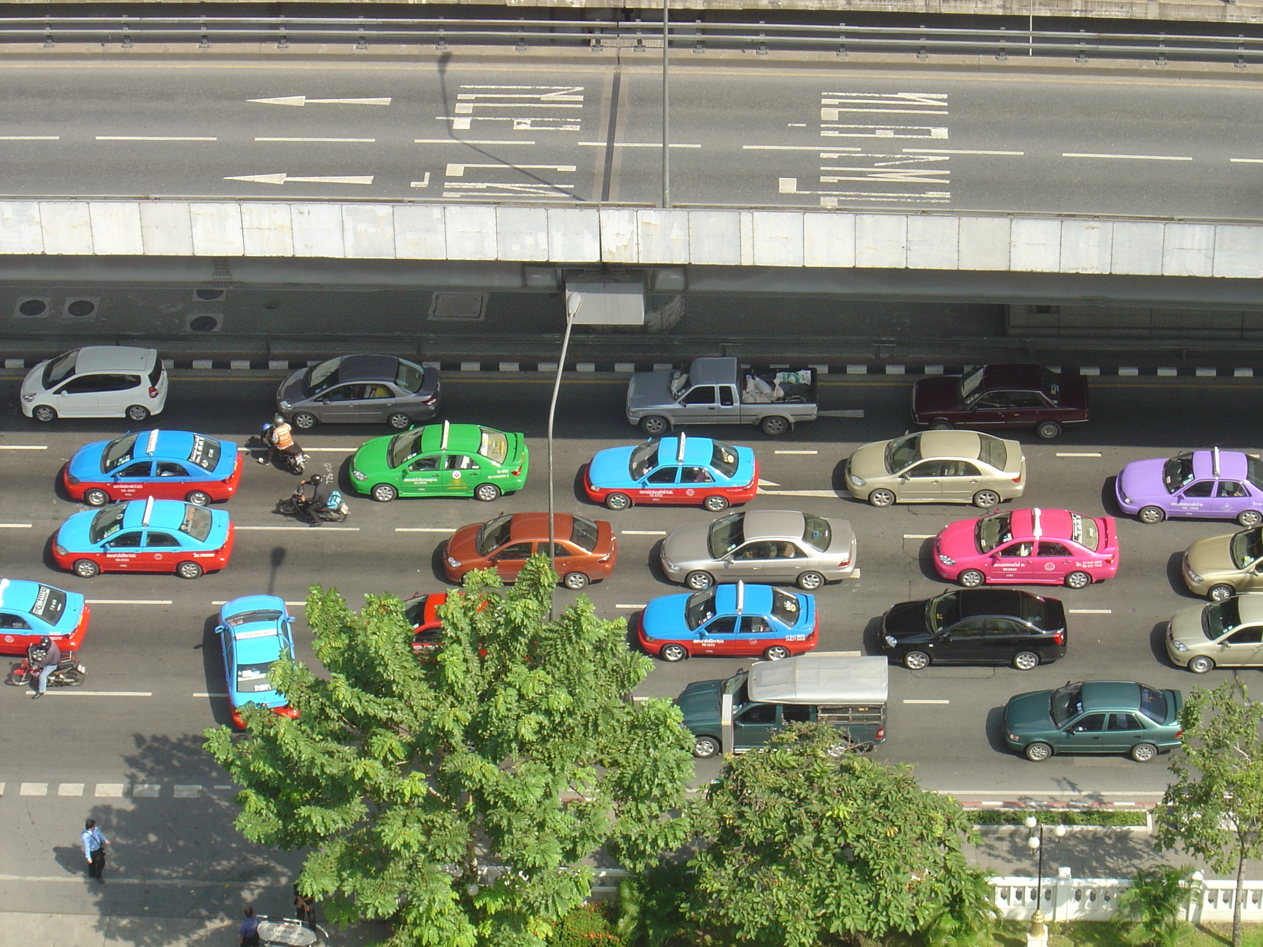 รูปถ่าย ไทย(Thailand) กรุงเทพมหานคร(Bangkok) โรงแรมดุสิตธานี(Dusit Tani Hotel) 2005-12 39