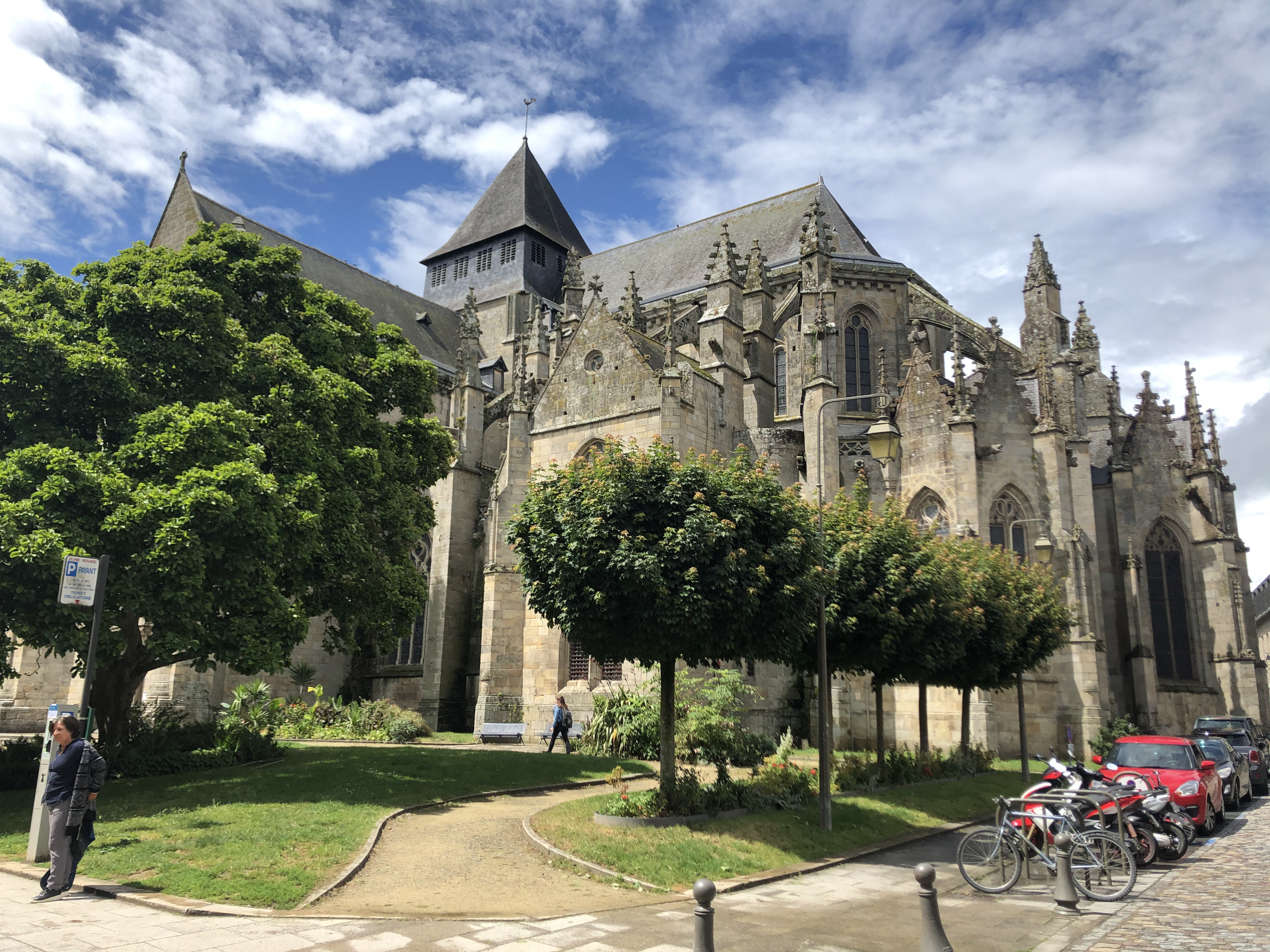 รูปถ่าย ฝรั่งเศส(France) ดีน็อง(Dinan) 2020-06 74