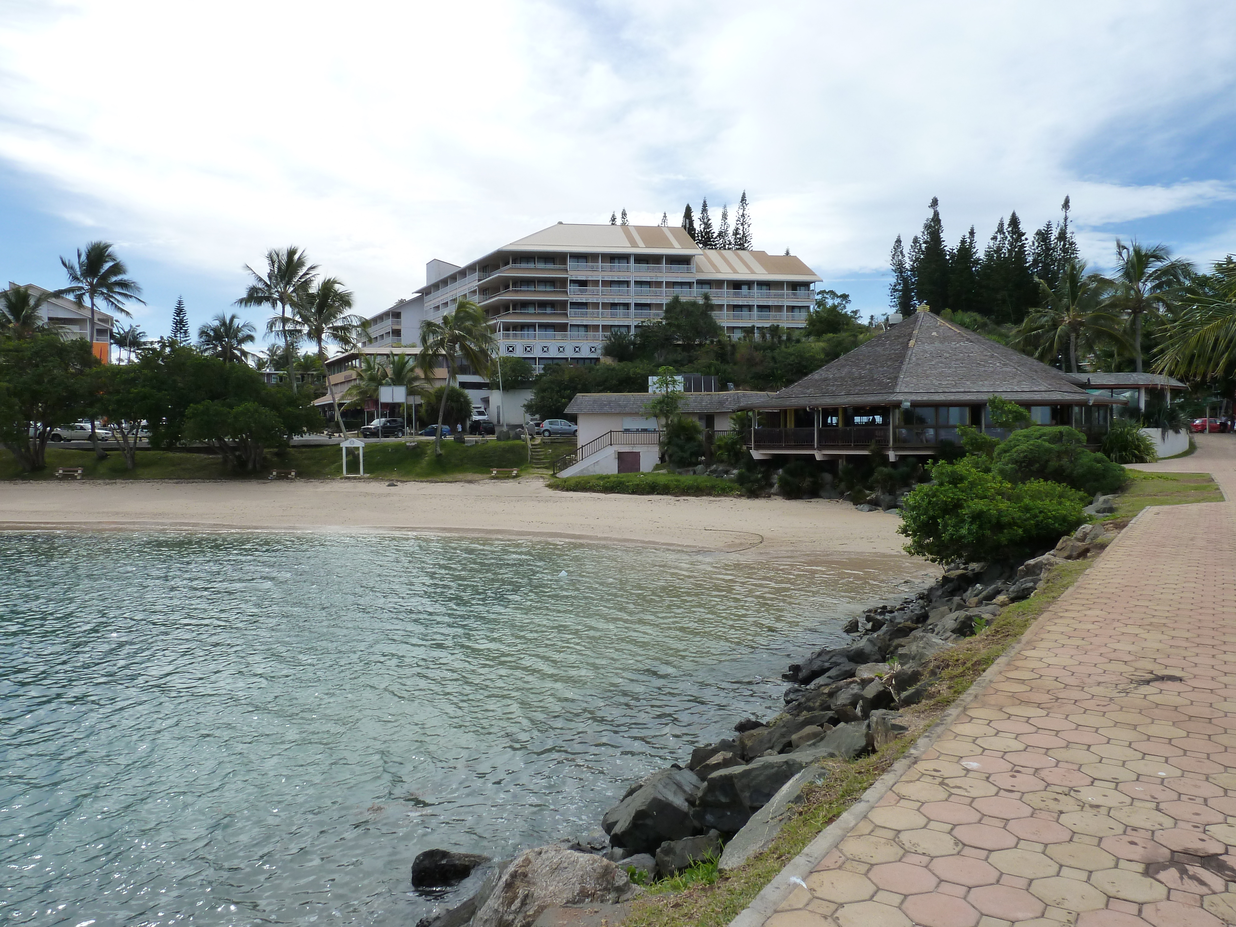 รูปถ่าย นิวแคลิโดเนีย(New Caledonia) นูเมอา(Noumea) อ่าวอ็องส์วาตา(Anse Vata) 2010-05 6