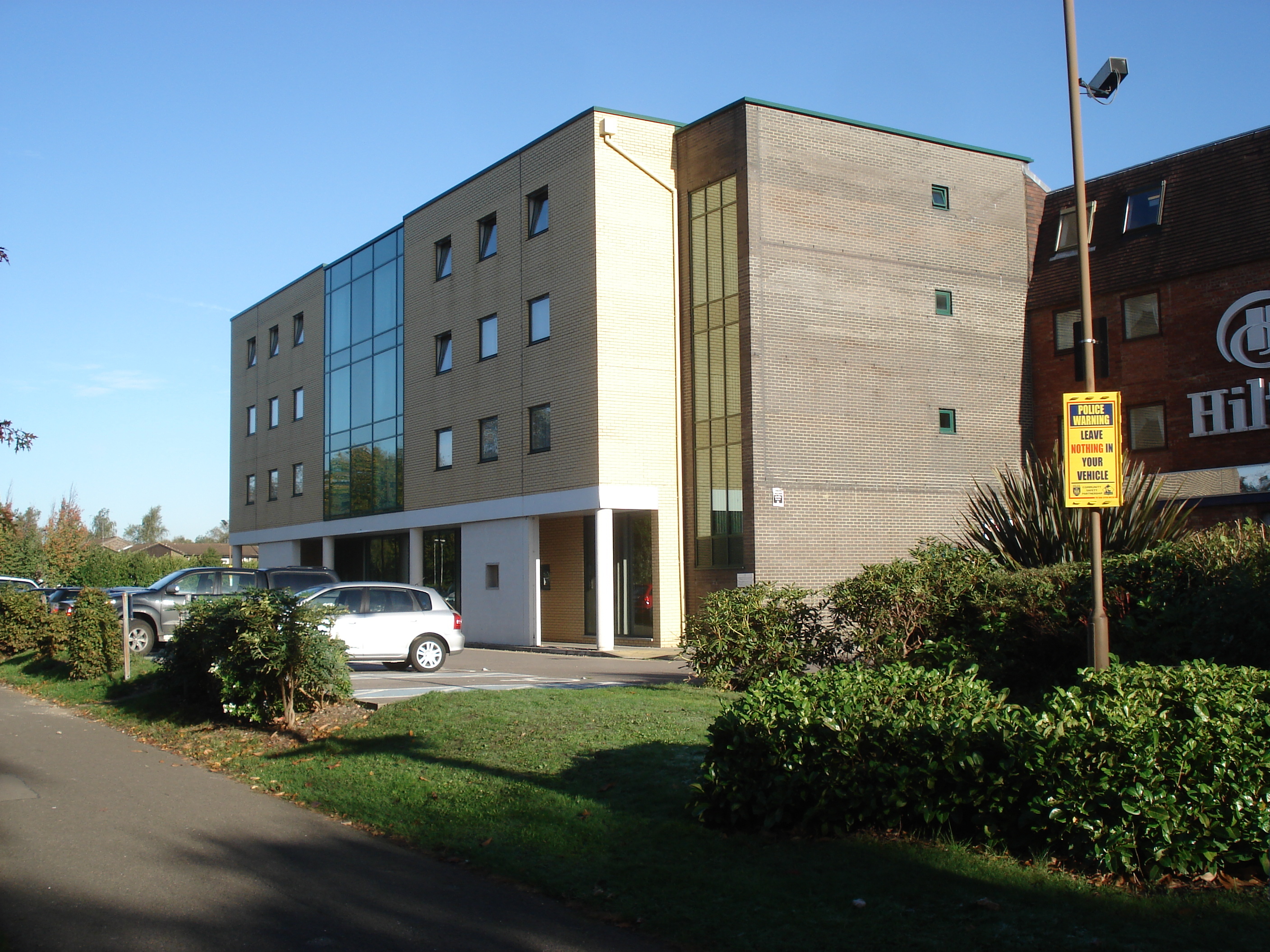 รูปถ่าย อังกฤษ(United Kingdom) แบรคเนล์ล(Bracknell) โรงแรมฮิลตัน(Hilton Hotel) 2006-10 1
