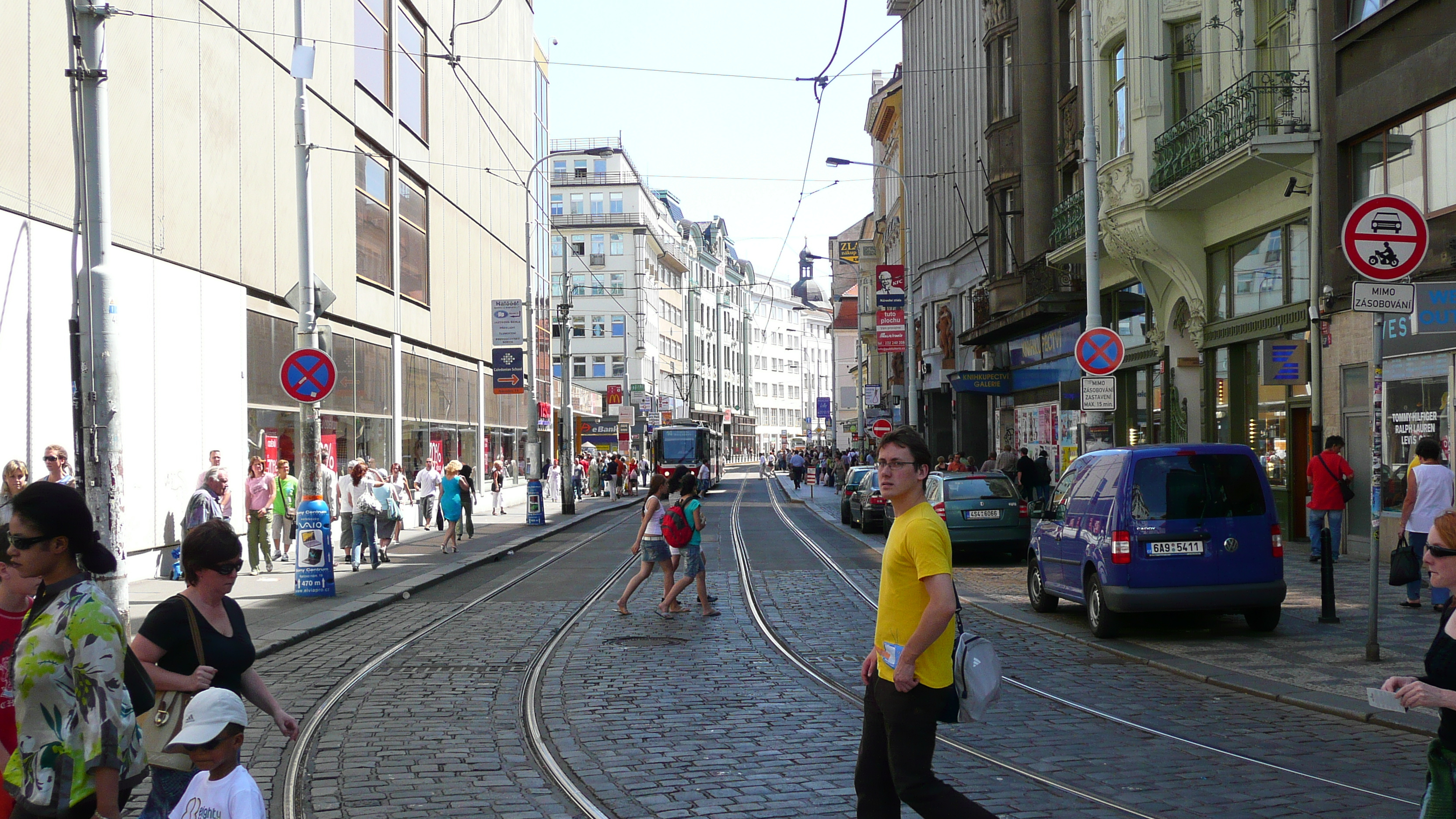 รูปถ่าย สาธารณรัฐเช็ก(Czech Republic) ปราก(Prague) นาโรดนี(Narodni) 2007-07 20
