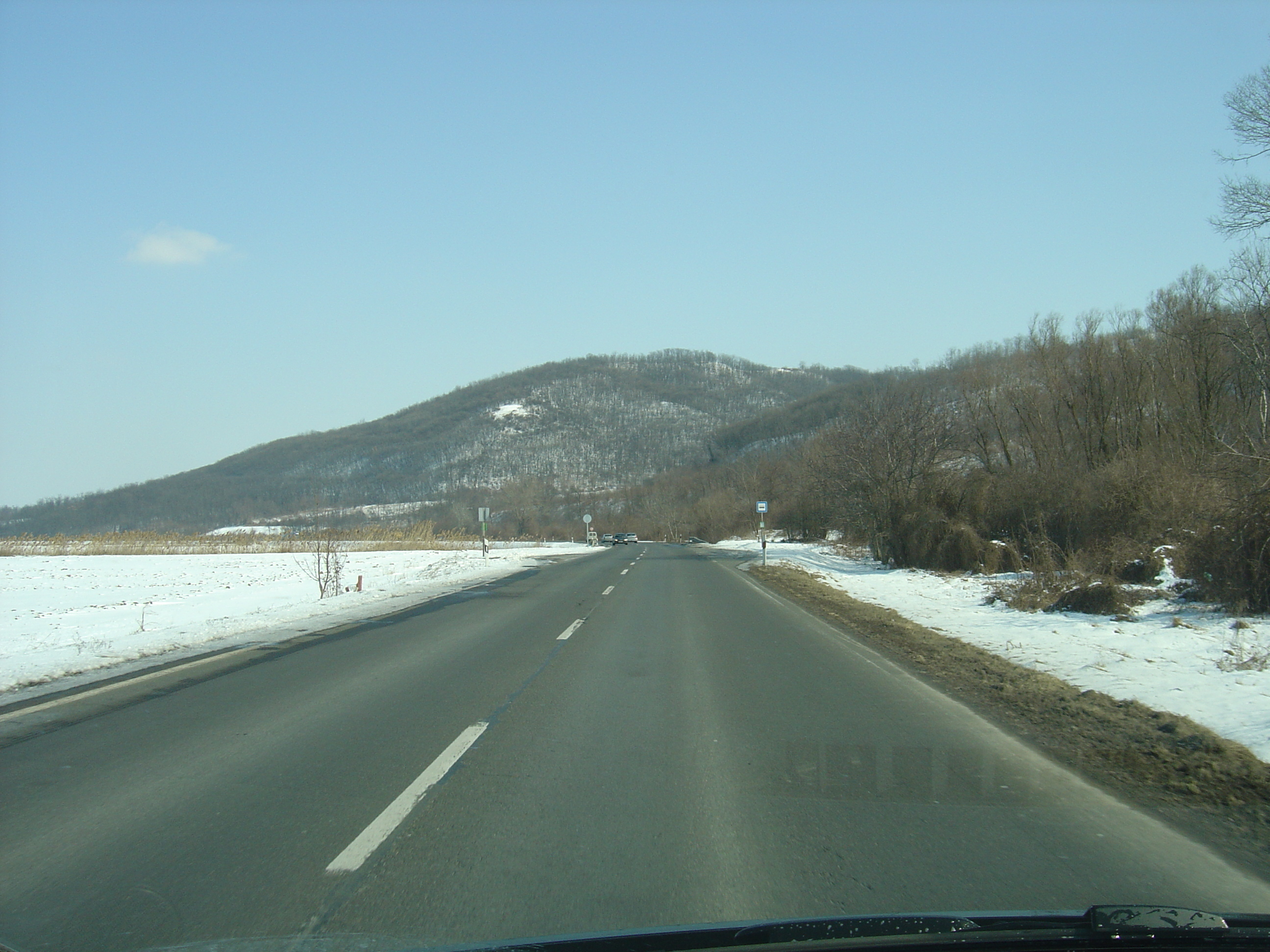 รูปถ่าย ฮังการี(Hungary) ถนนจากเปชไปบูดาเปสต์(Pecs to Budapest Road) 2005-03 4