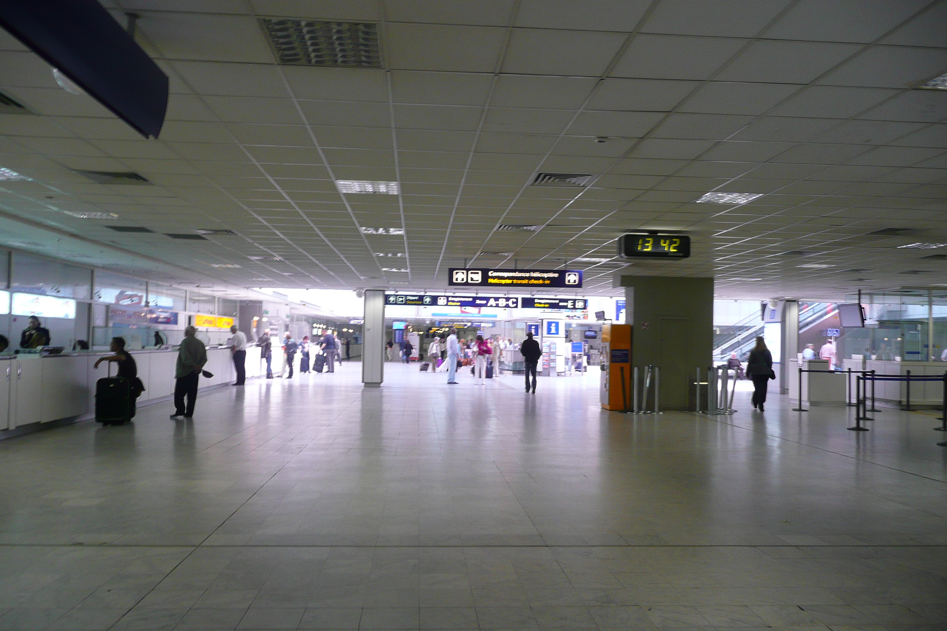 รูปถ่าย ฝรั่งเศส(France) ท่าอากาศยานนีซ(Nice Airport) 2008-04 3