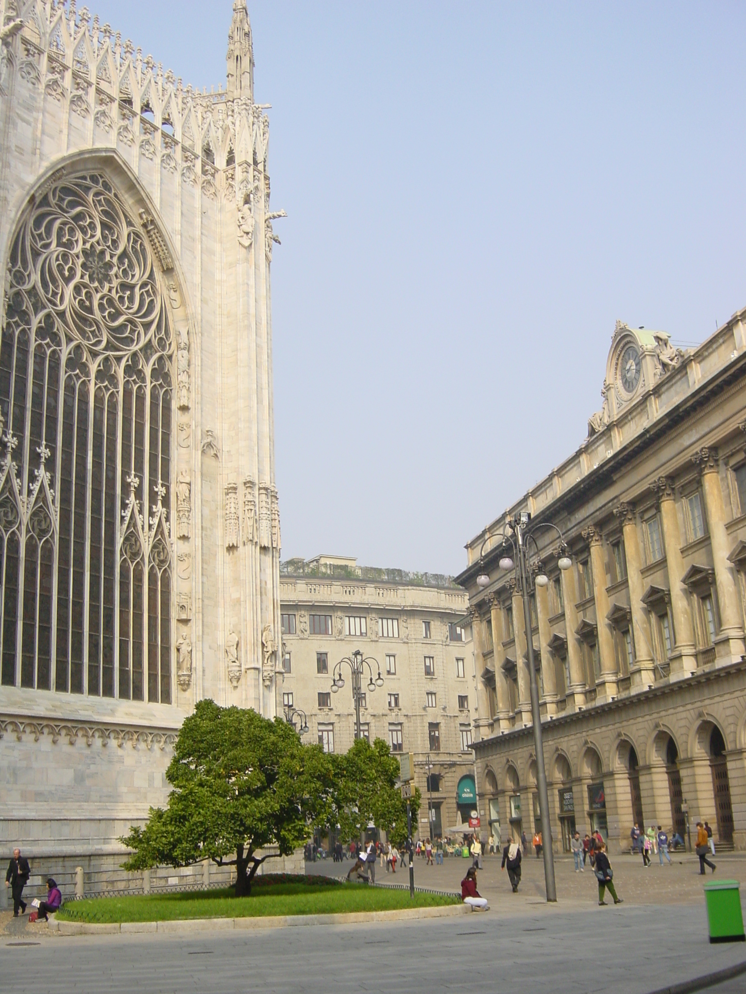 รูปถ่าย อิตาลี(Italy) มิลาน(Milan) ดัวโม(Duomo) 2001-10 11