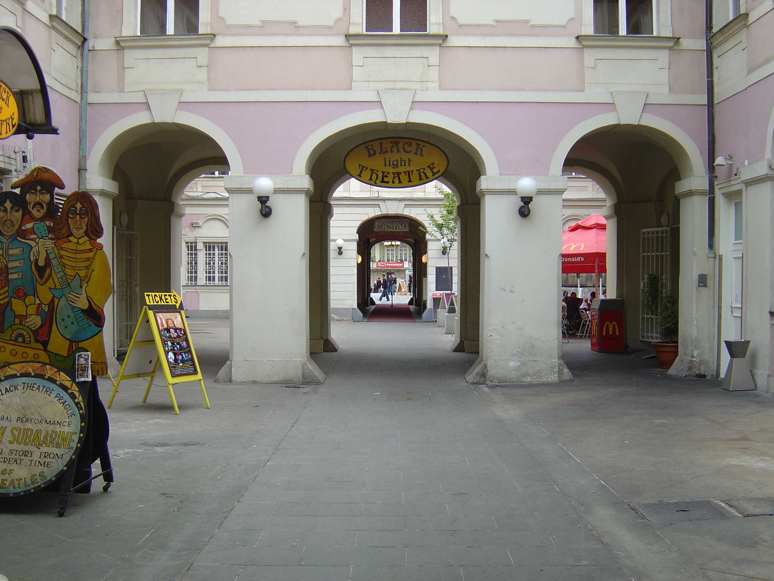 รูปถ่าย สาธารณรัฐเช็ก(Czech Republic) ปราก(Prague) 2004-05 149