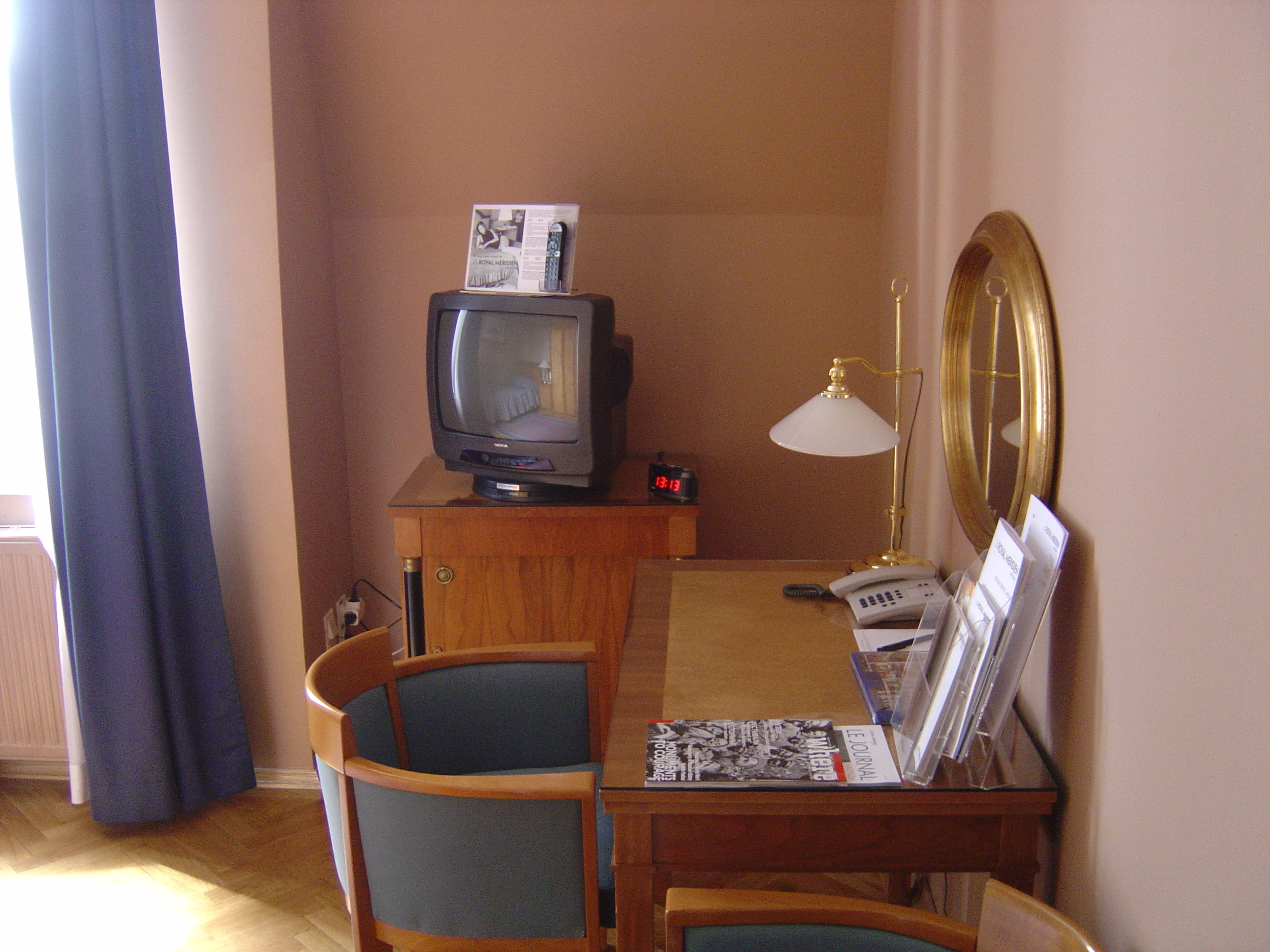 รูปถ่าย รัสเซีย(Russia) มอสโก(Moscow) โรงแรมรอยัลเมอริเดียน เนชันแนล(Royal Meridien National Hotel) 2005-04 82