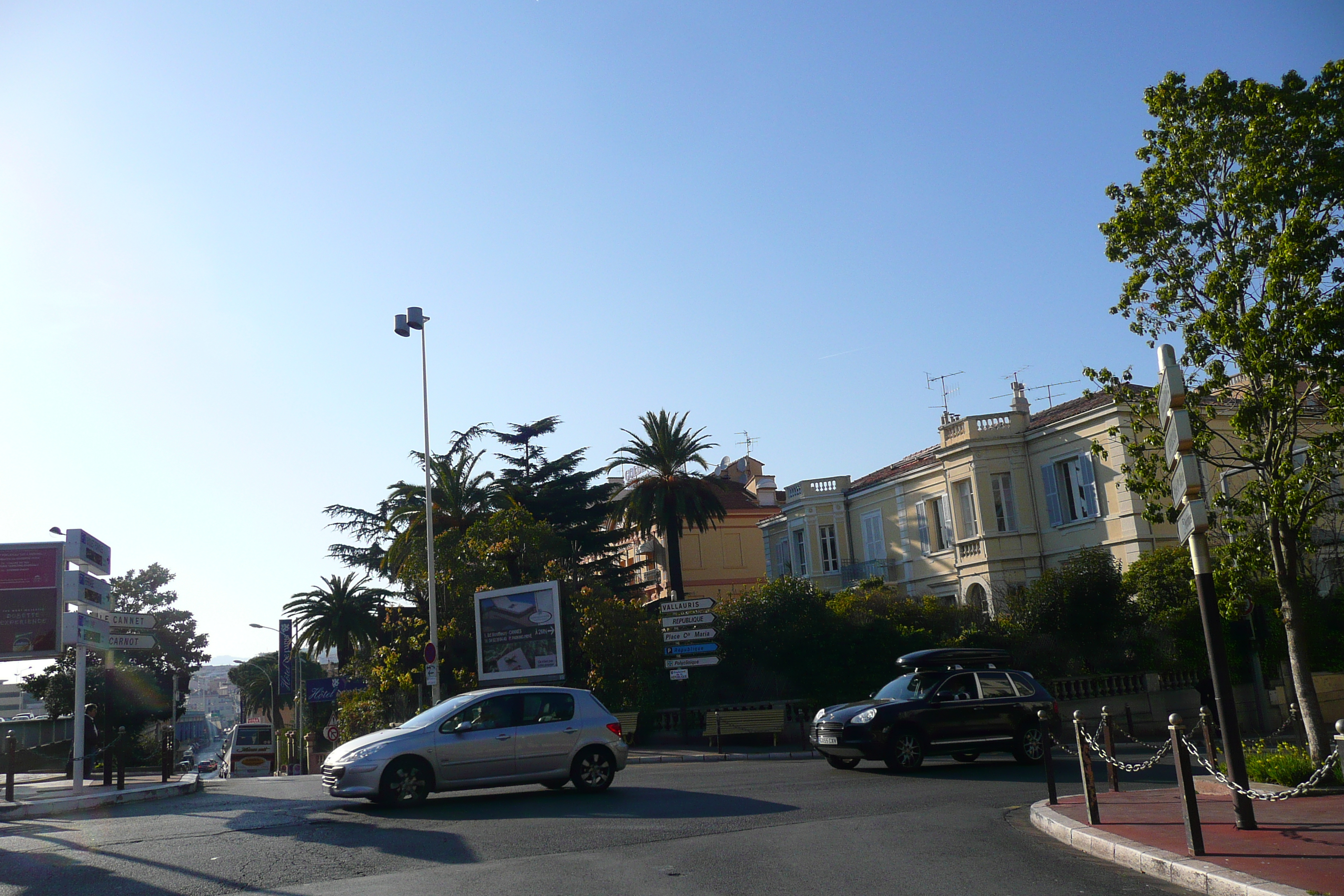 รูปถ่าย ฝรั่งเศส(France) คานส์(Cannes) ถนนดาลซัส(Boulevard D'Alsace) 2008-03 16