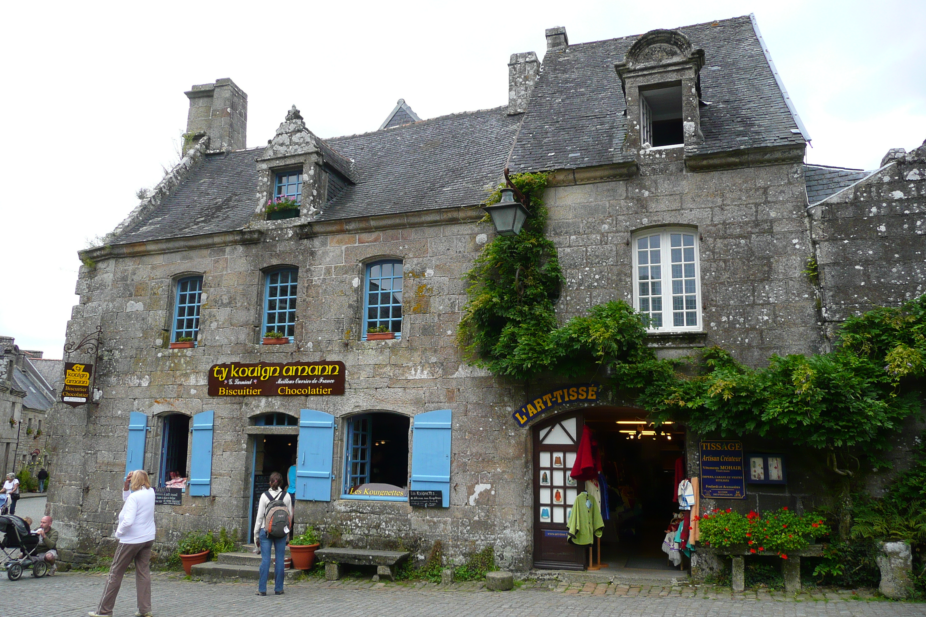 รูปถ่าย ฝรั่งเศส(France) ล็อกโรน็อง(Locronan) 2008-07 21