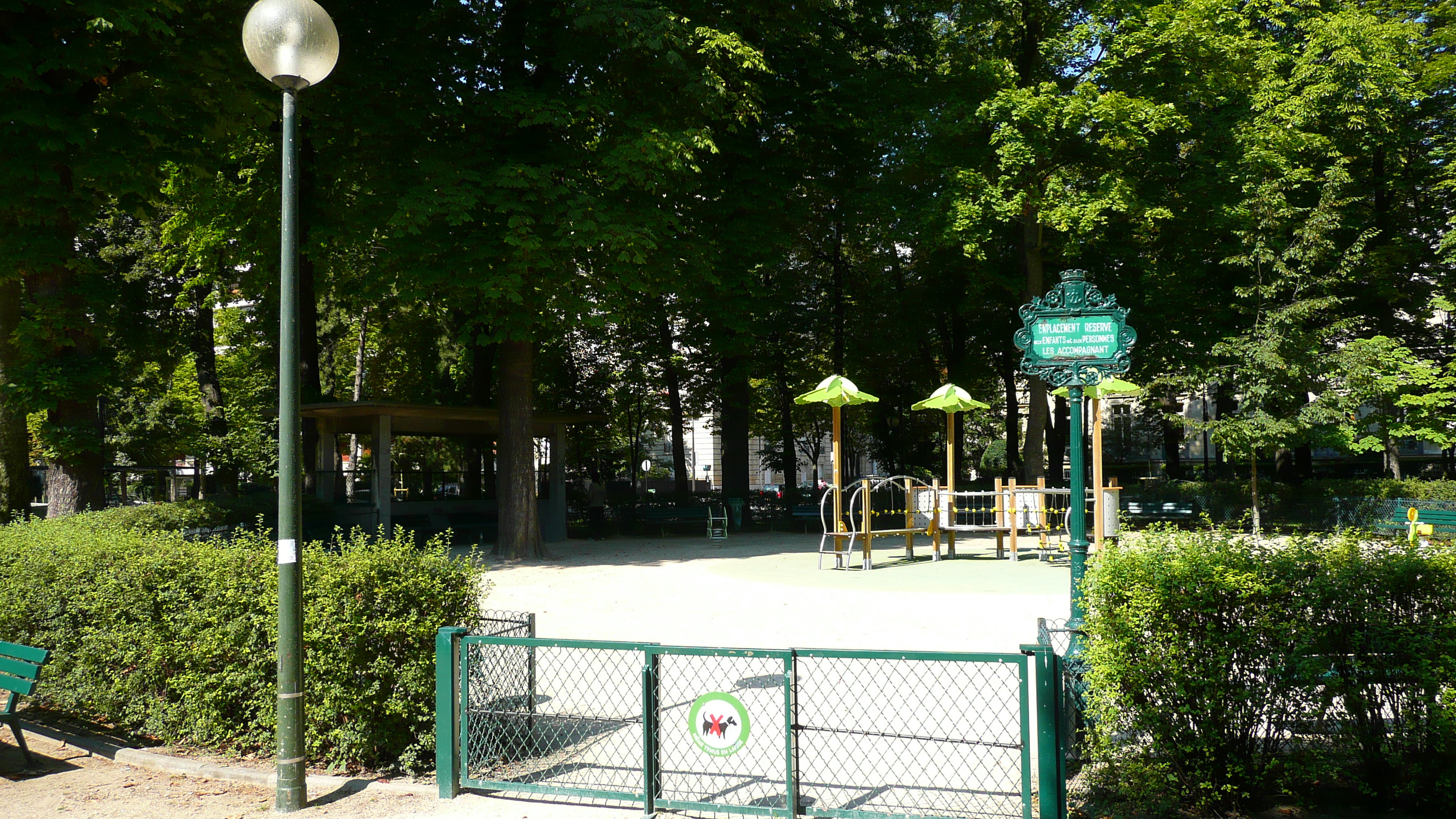 รูปถ่าย ฝรั่งเศส(France) ปารีส(Paris) สวนราเนอลาก(Jardins du Ranelagh) 2007-08 25