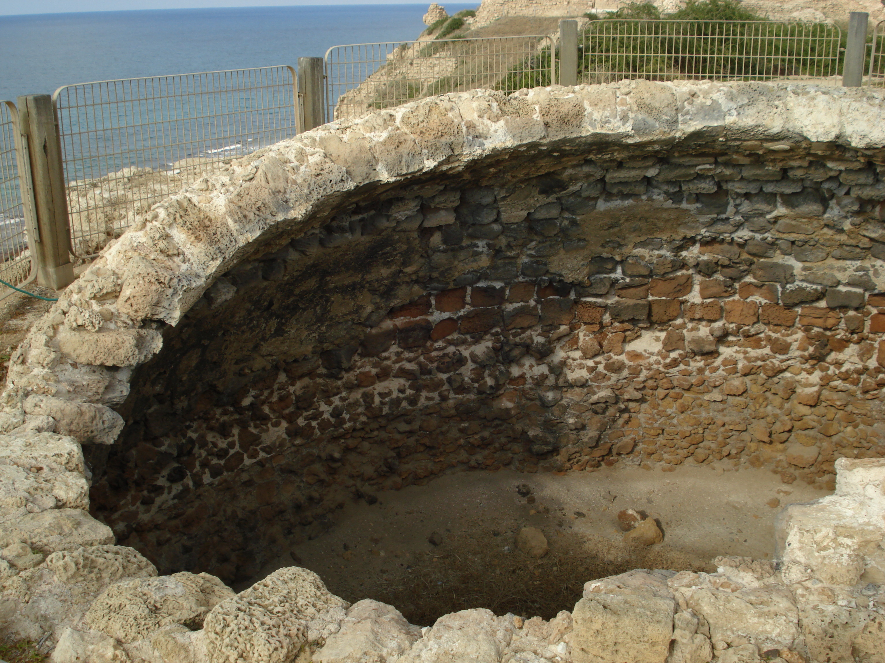 รูปถ่าย อิสราเอล(Israel) อปอลโลเนีย(Apollonia) 2006-12 93