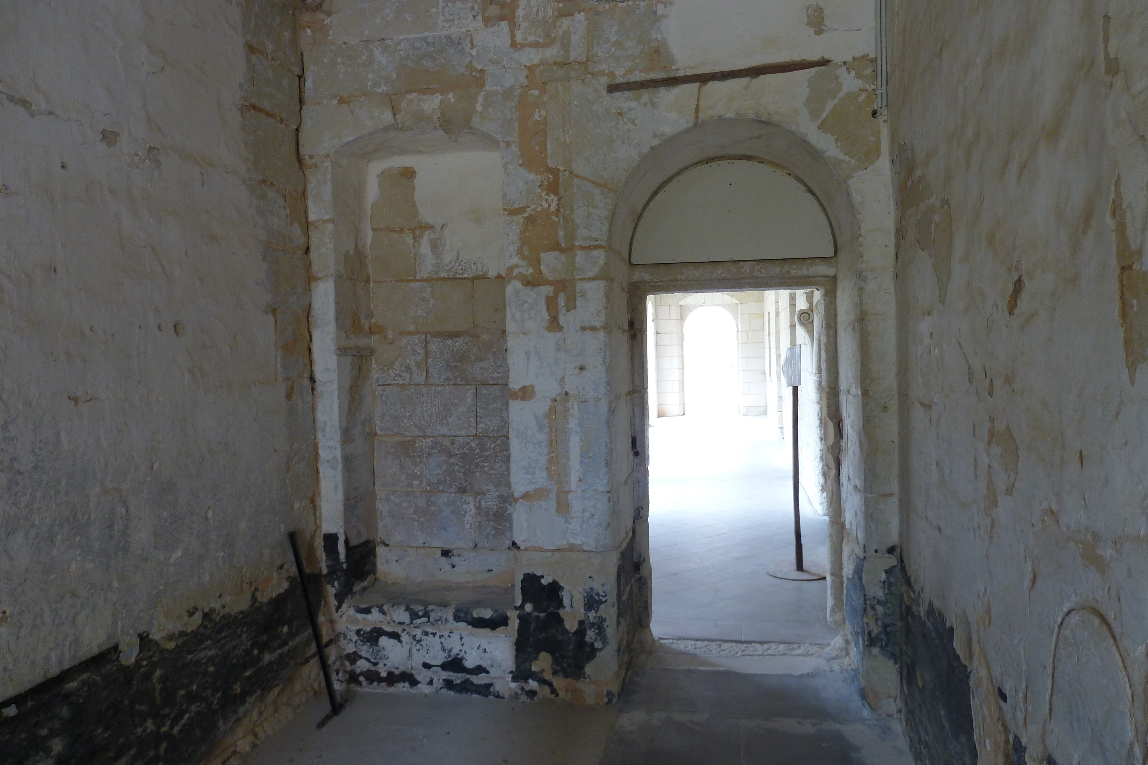 รูปถ่าย ฝรั่งเศส(France) ฟงเตอโวร์(Fontevraud) 2011-05 105