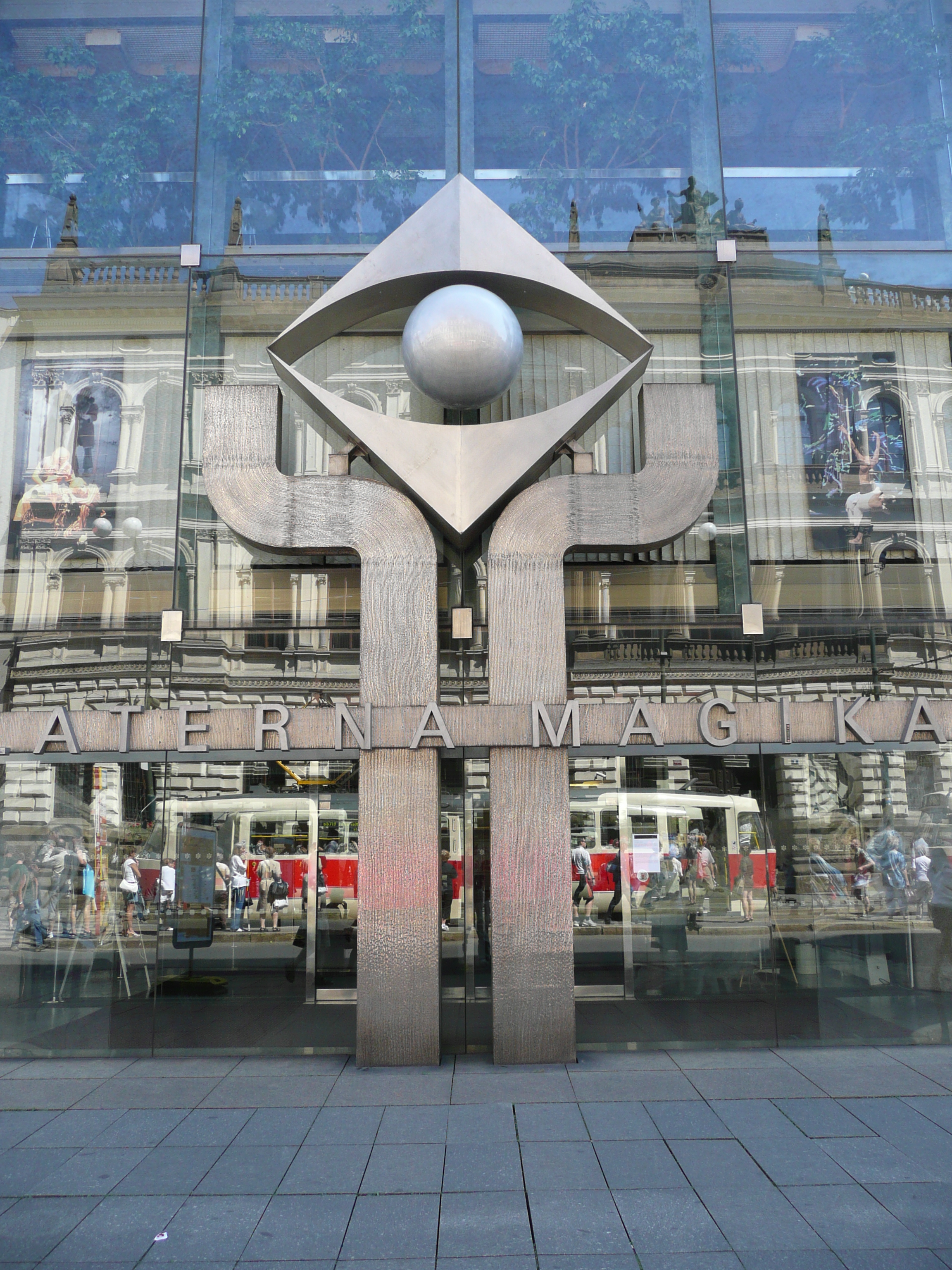 รูปถ่าย สาธารณรัฐเช็ก(Czech Republic) ปราก(Prague) นาโรดนี(Narodni) 2007-07 64