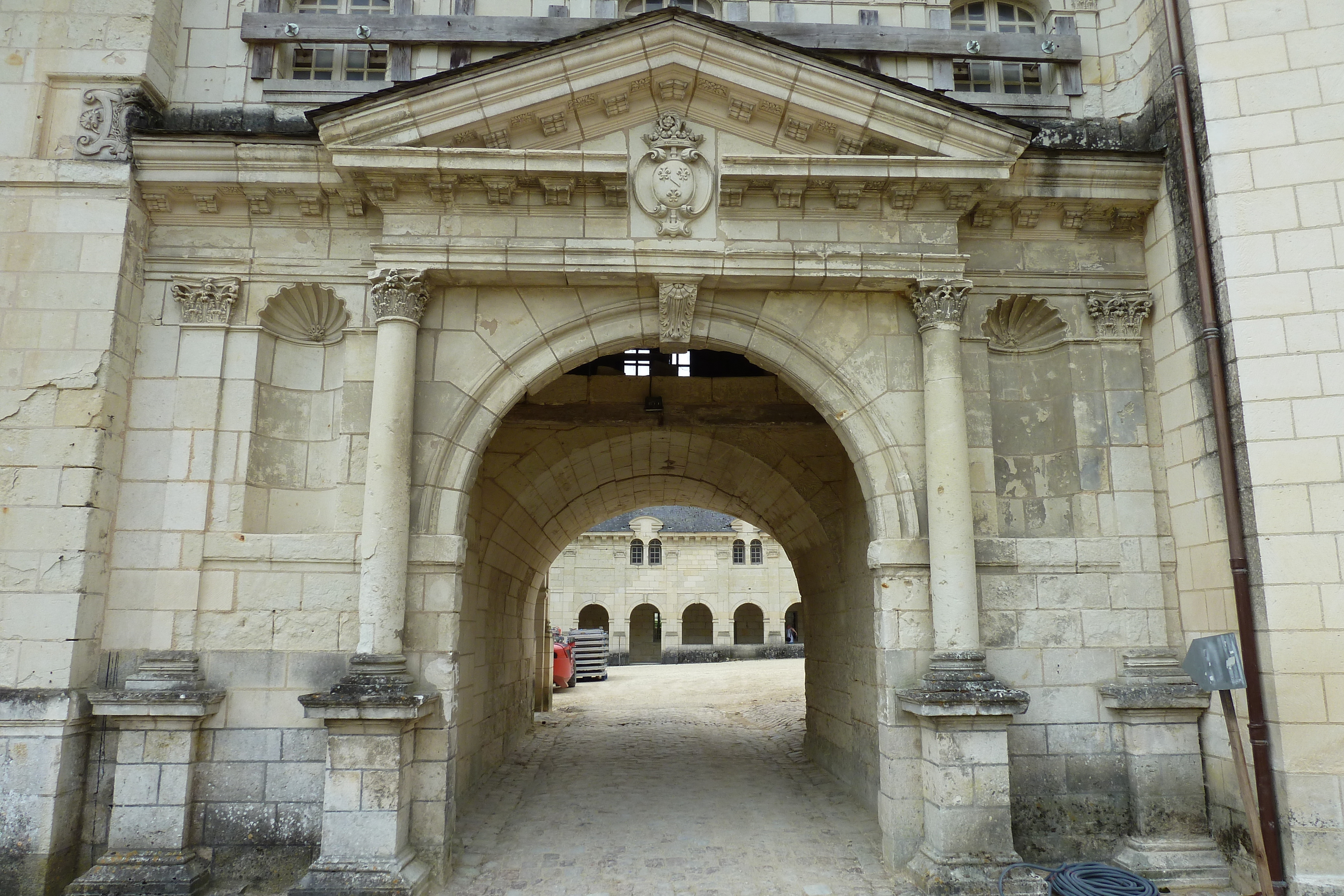 รูปถ่าย ฝรั่งเศส(France) ฟงเตอโวร์(Fontevraud) 2011-05 130