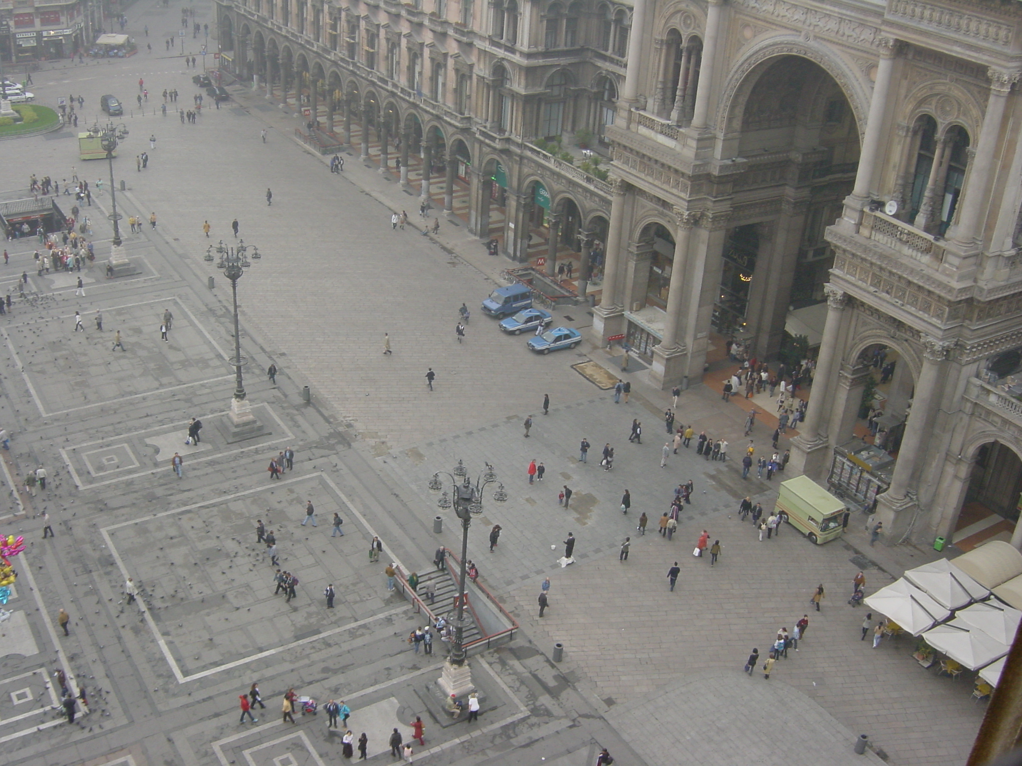 รูปถ่าย อิตาลี(Italy) มิลาน(Milan) ดัวโม(Duomo) 2001-10 31