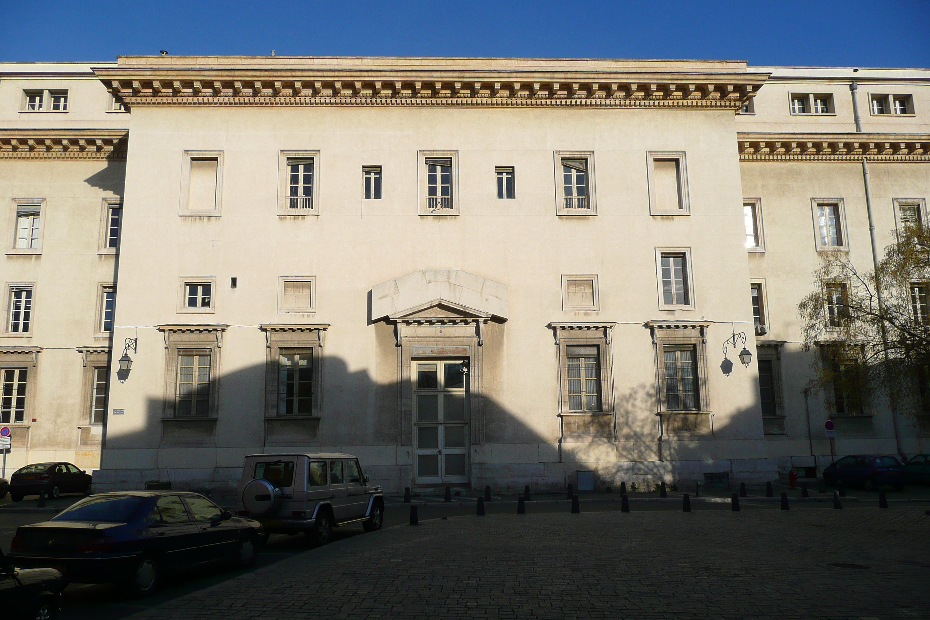 รูปถ่าย ฝรั่งเศส(France) แอ็กซ์-อ็อง-โพรว็องส์(Aix en Provence) 2008-04 15