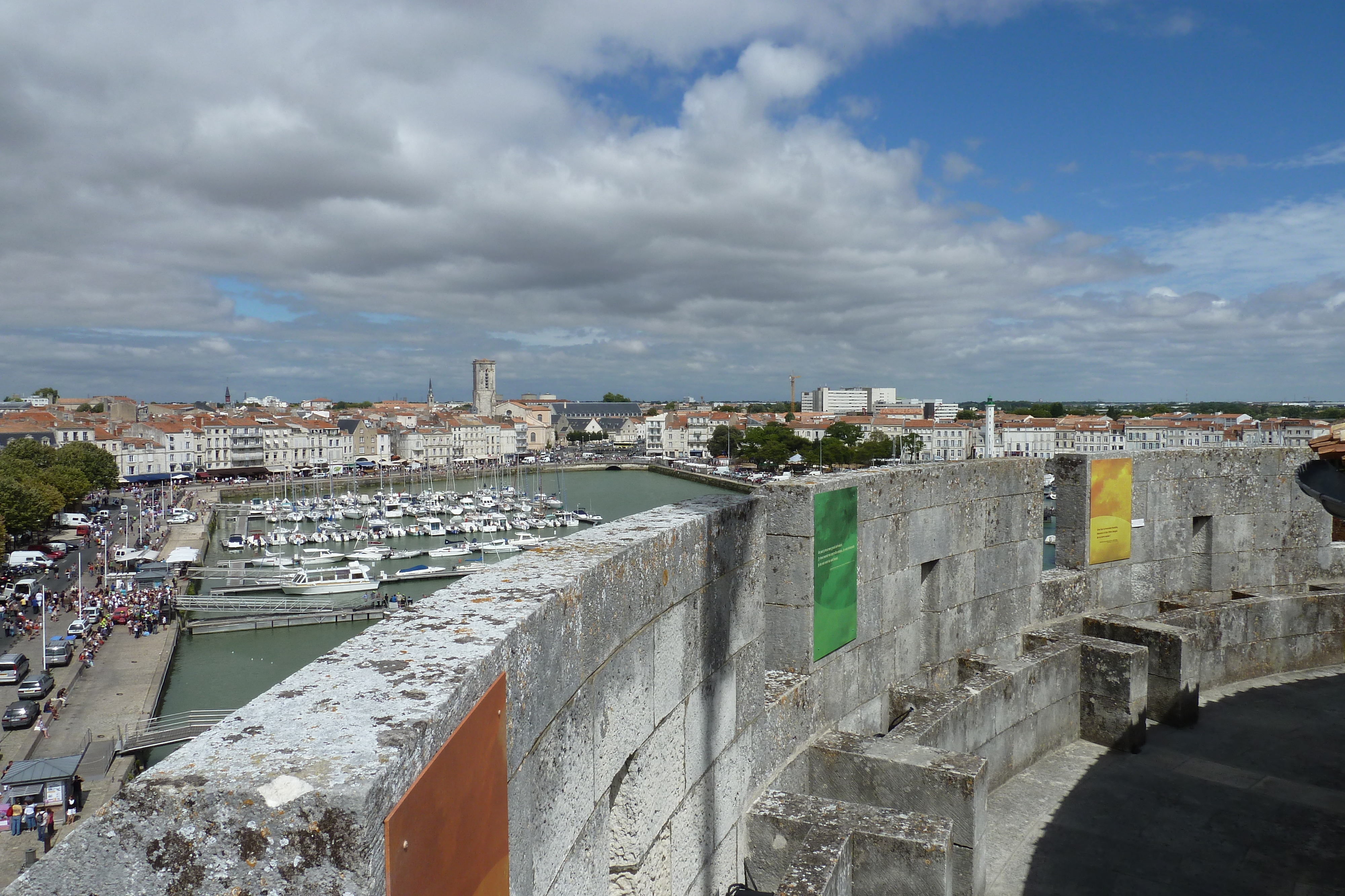 รูปถ่าย ฝรั่งเศส(France) ลาโรแชล(La Rochelle) หอโซ่(Chain Tower) 2010-08 13
