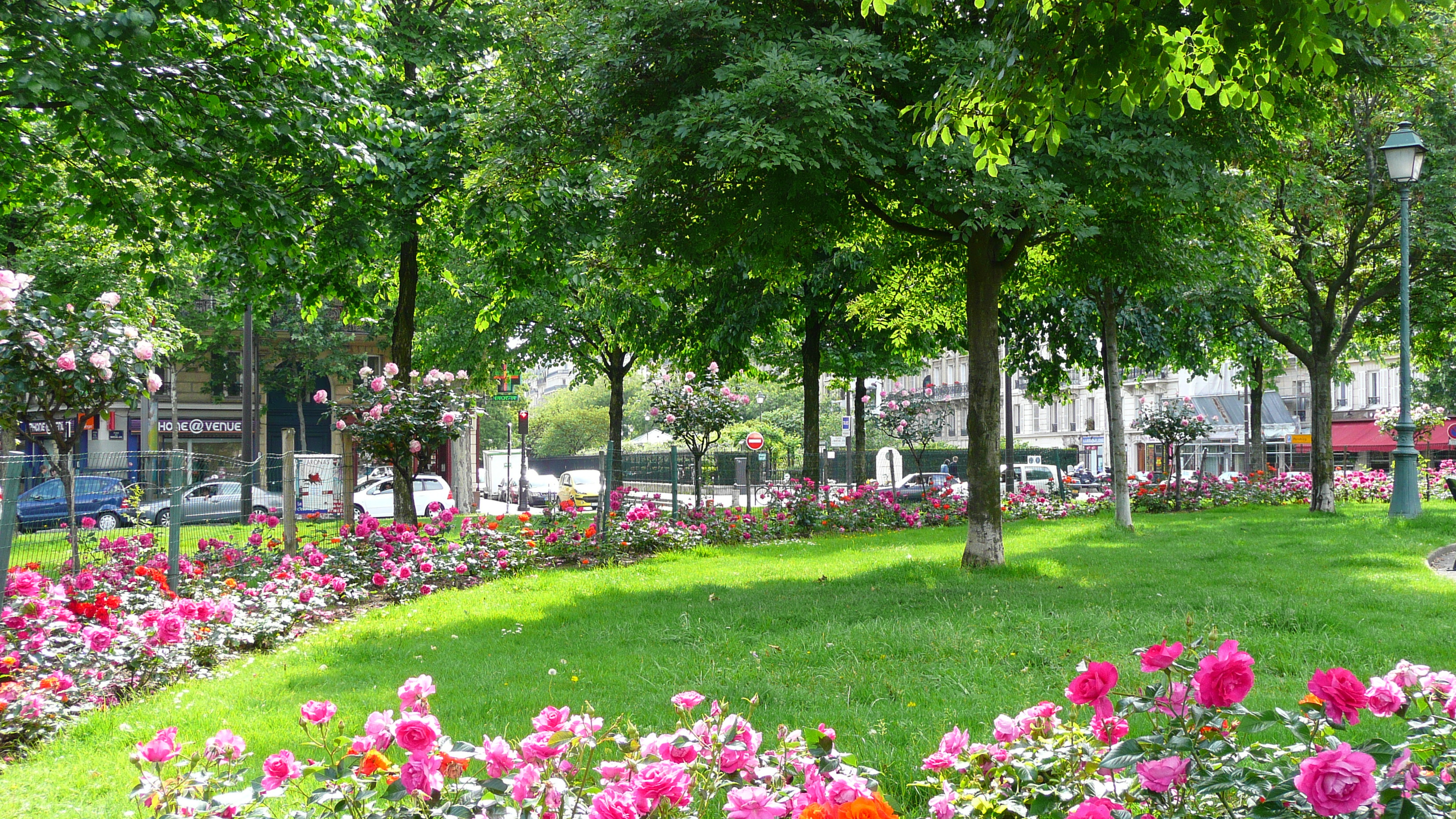 รูปถ่าย ฝรั่งเศส(France) ปารีส(Paris) คุ้มที่ 17 (17th Arrondissement) จัตุรัสแปแรร์(Place Pereire) 2007-05 4