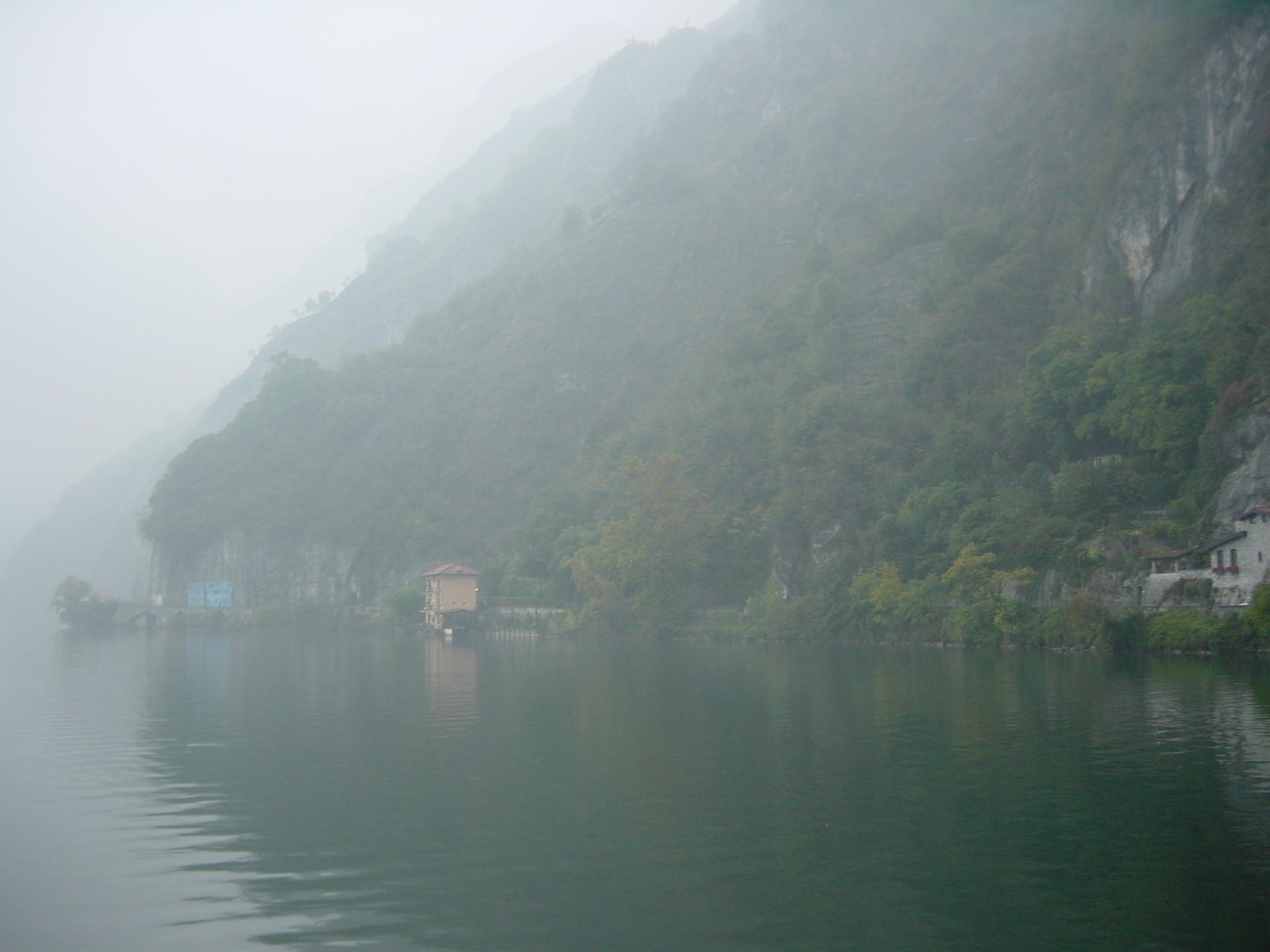 รูปถ่าย อิตาลี(Italy) โคโม(Como) 2001-10 10