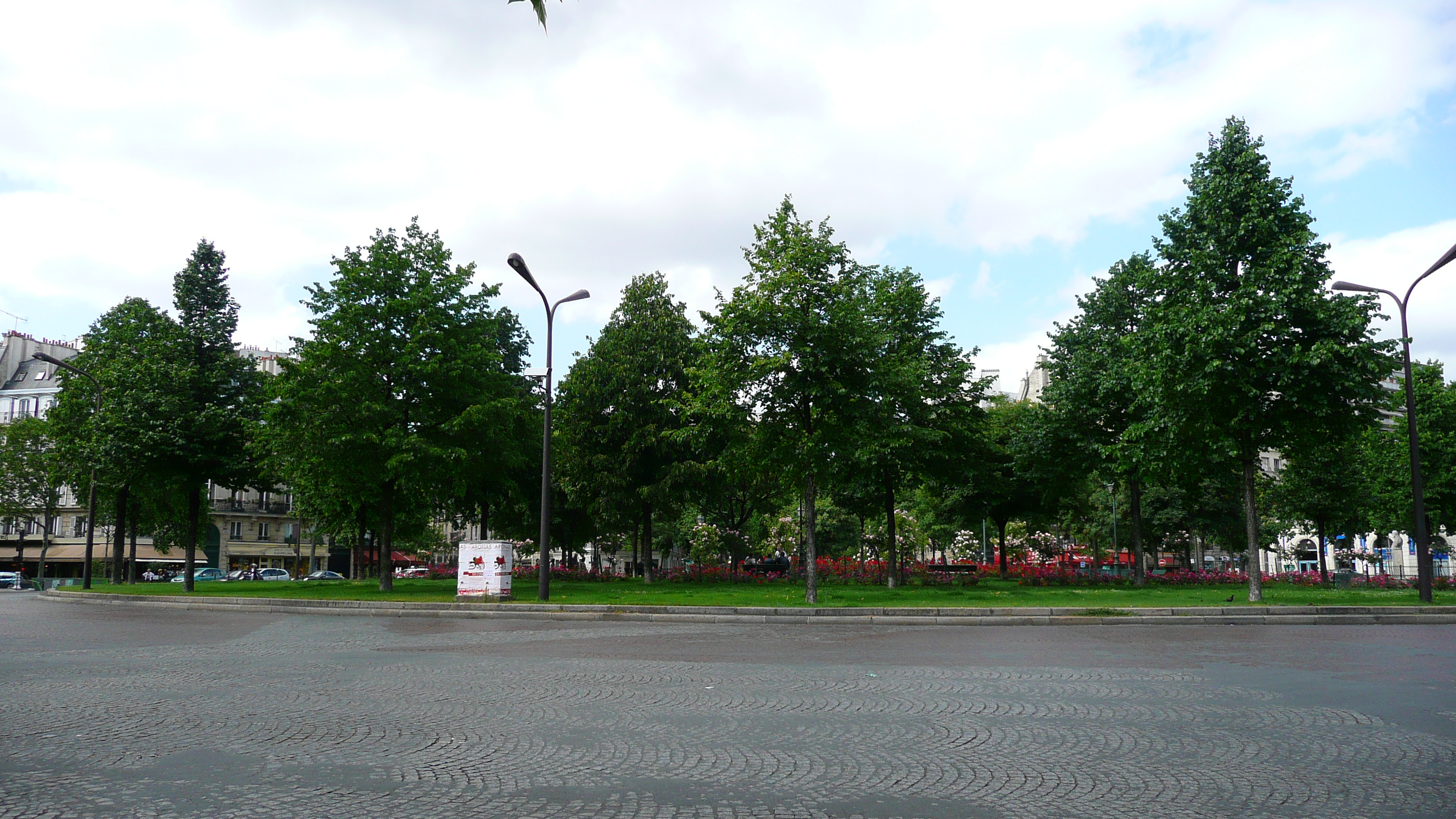 รูปถ่าย ฝรั่งเศส(France) ปารีส(Paris) คุ้มที่ 17 (17th Arrondissement) จัตุรัสแปแรร์(Place Pereire) 2007-05 22