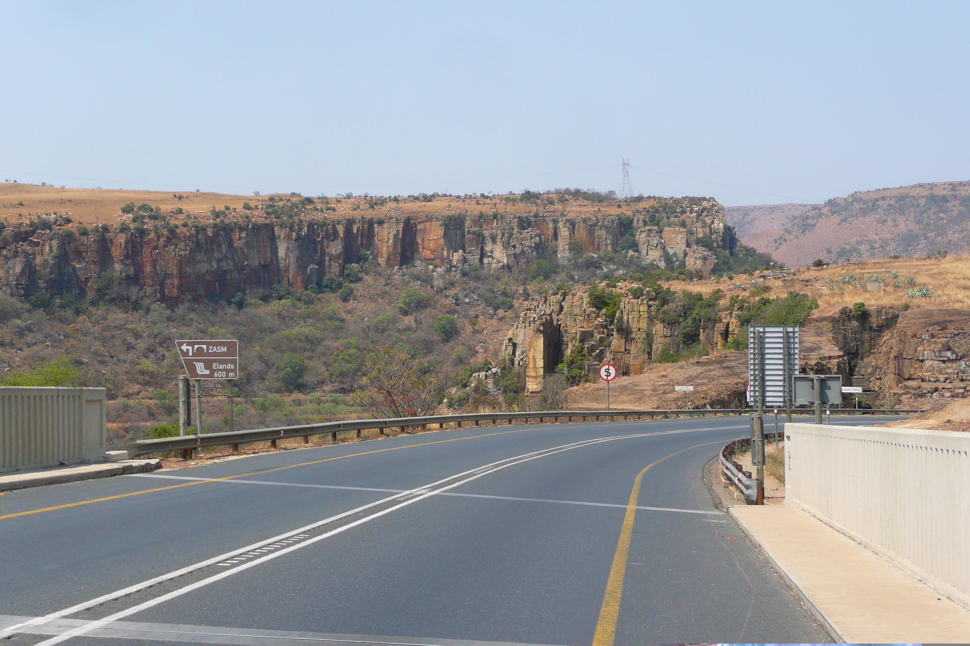 รูปถ่าย แอฟริกาใต้(South Africa) ถนนจากเนลสปรุตไปโจฮันเนสเบิร์ก(Nelspruit to Johannesburg road) 2008-09 2