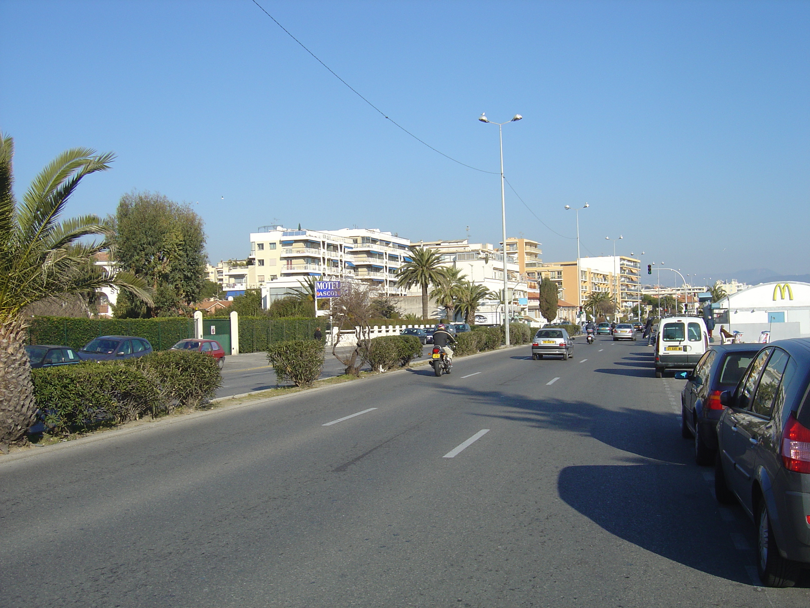 รูปถ่าย ฝรั่งเศส(France) คาญ-ซูร์-แมร์(Cagnes sur Mer) 2006-01 90