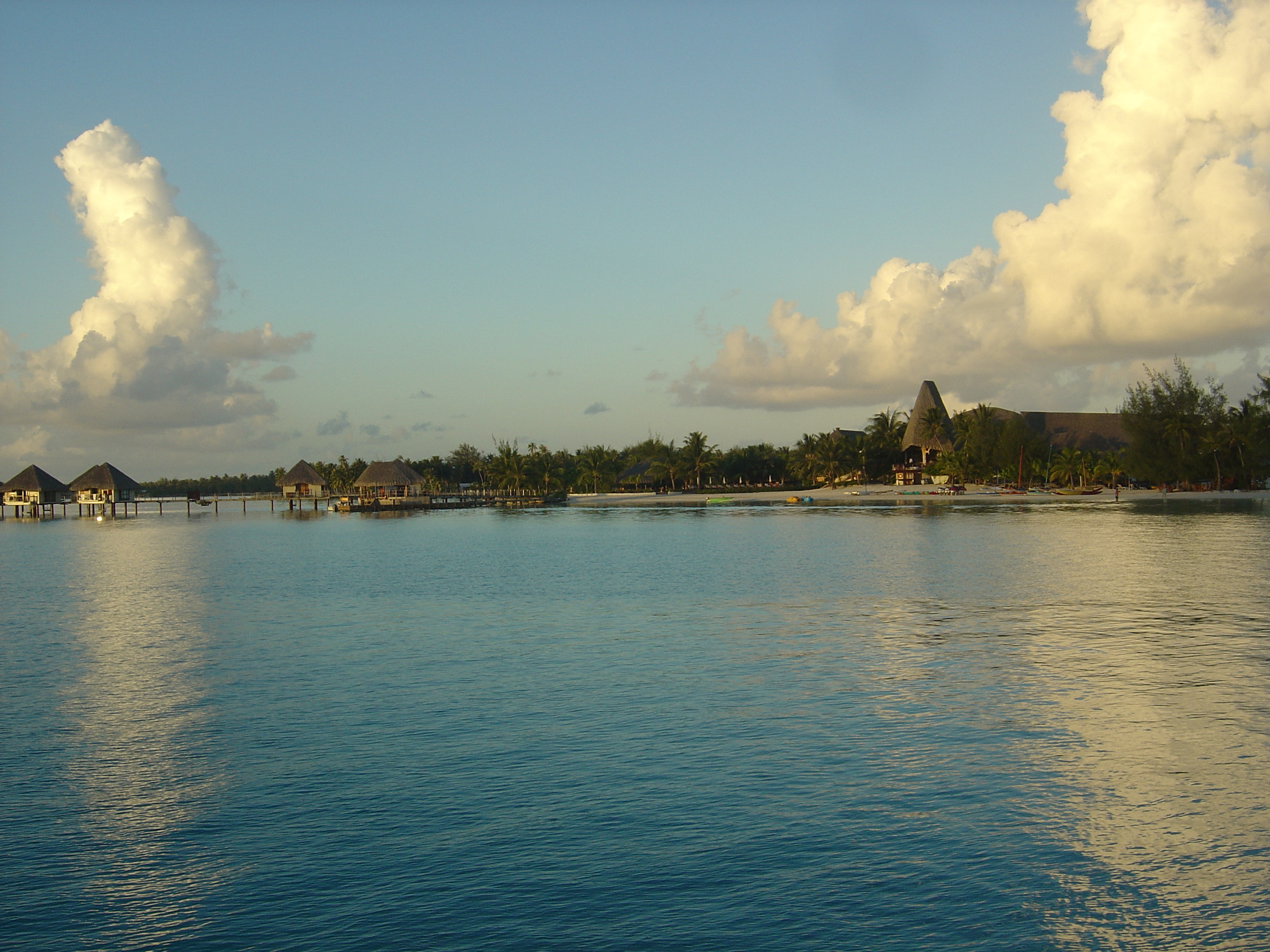 รูปถ่าย เฟรนช์โพลี่นีเซีย(Polynesia) โรงแรมเลอเมอริเดียน โบราโบรา(Meridien Bora Bora Hotel) 2006-04 134