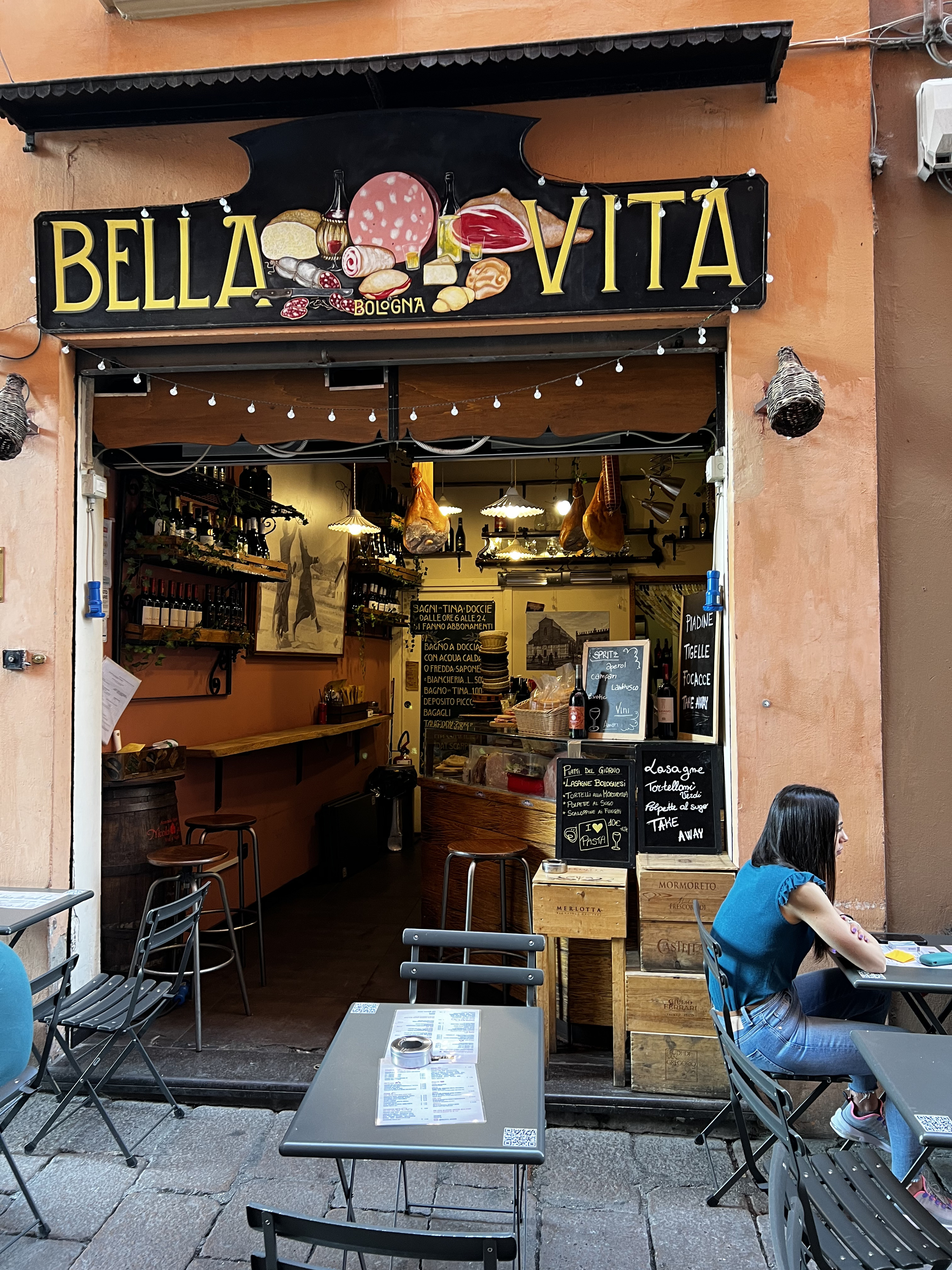 รูปถ่าย อิตาลี(Italy) โบโลญญา(Bologna) 2022-05 36