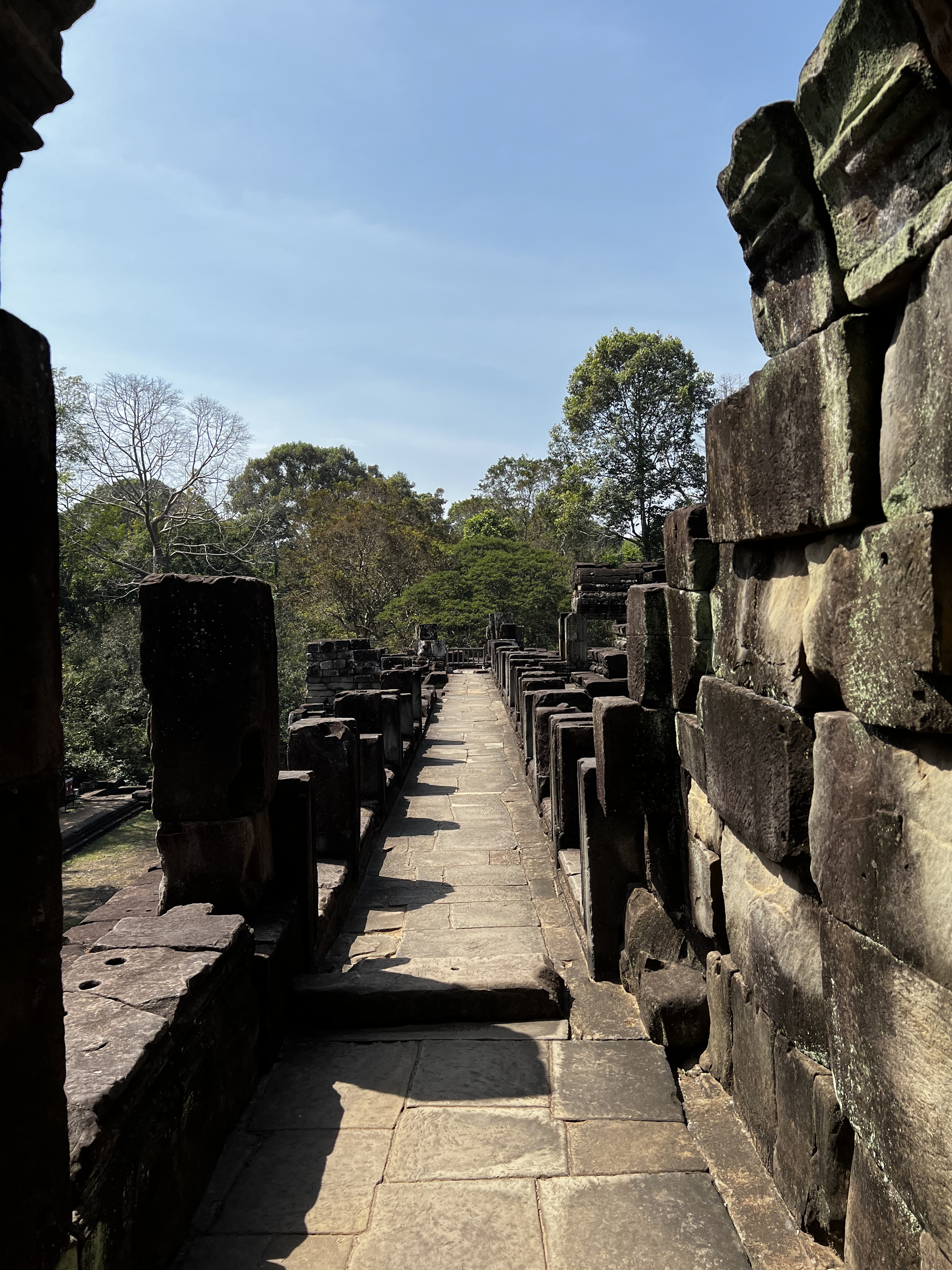 รูปถ่าย กัมพูชา(Cambodia) เสียมราฐ(Siem Reap) ปราสาทบาปวน(Baphuon) 2023-01 26