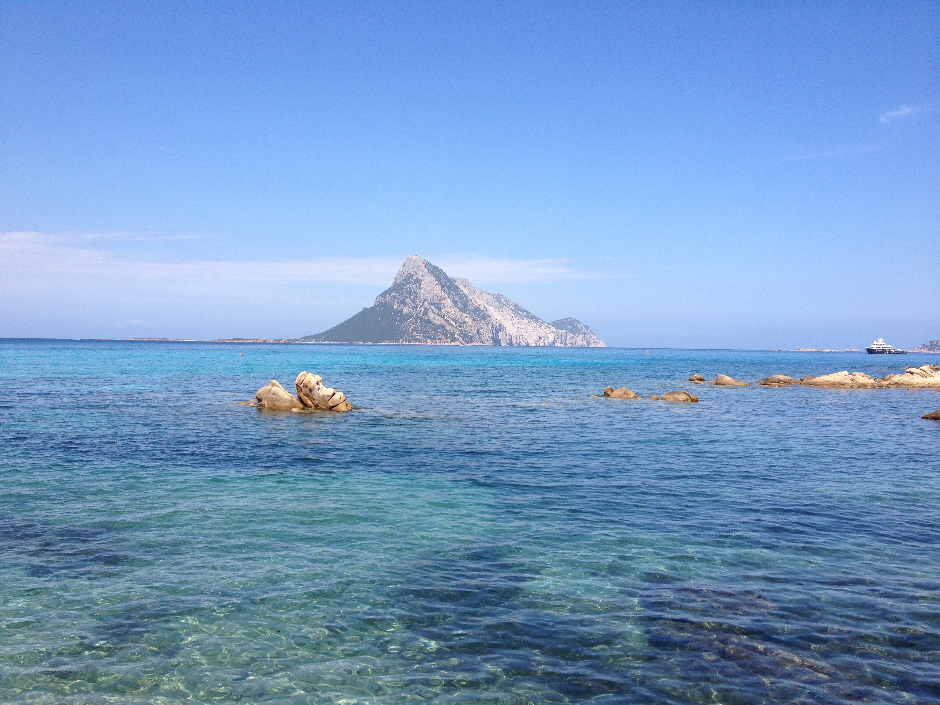 รูปถ่าย อิตาลี(Italy) ซาร์ดิเนีย(Sardinia) ปอร์โตตาแวร์นา(Porto Taverna) 2015-06 2