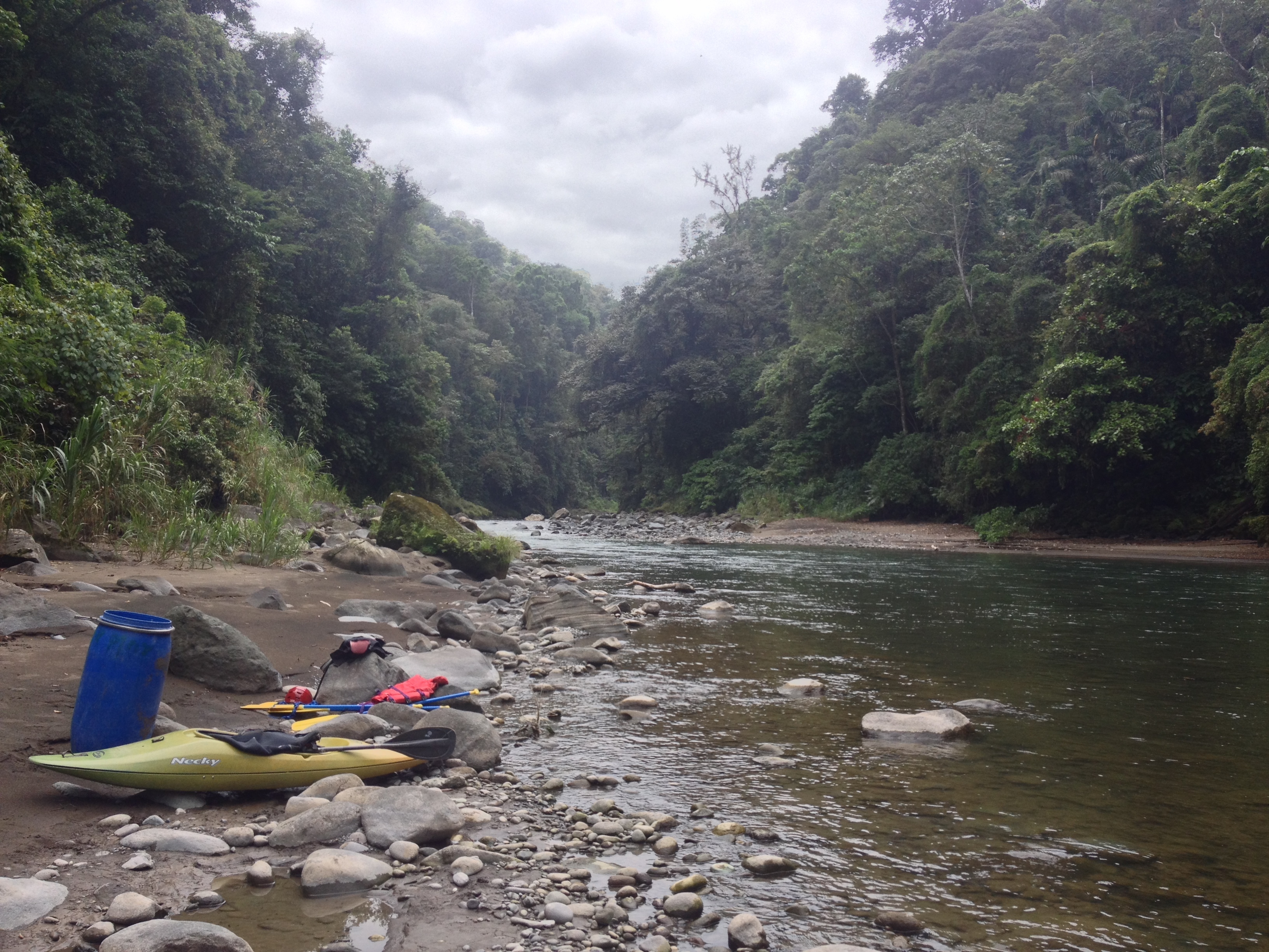 รูปถ่าย คอสตาริกา(Costa Rica) แม่น้ำปากัวเร(Pacuare River) 2015-03 42