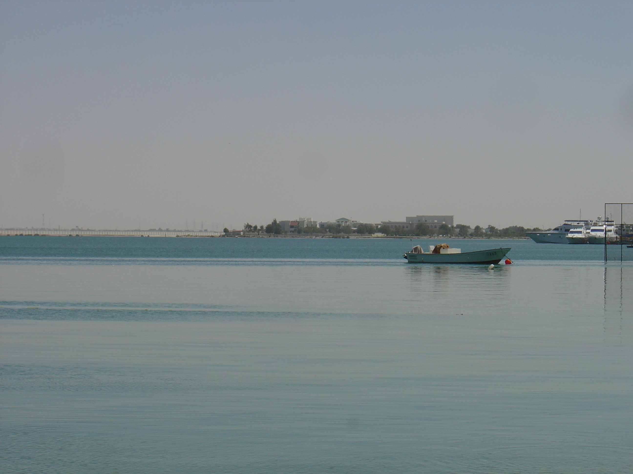 รูปถ่าย สหรัฐอาหรับเอมิเรตส์(United Arab Emirates) อุมม์อัลก็อยวัยน์(Umm al Quwain) 2005-03 5